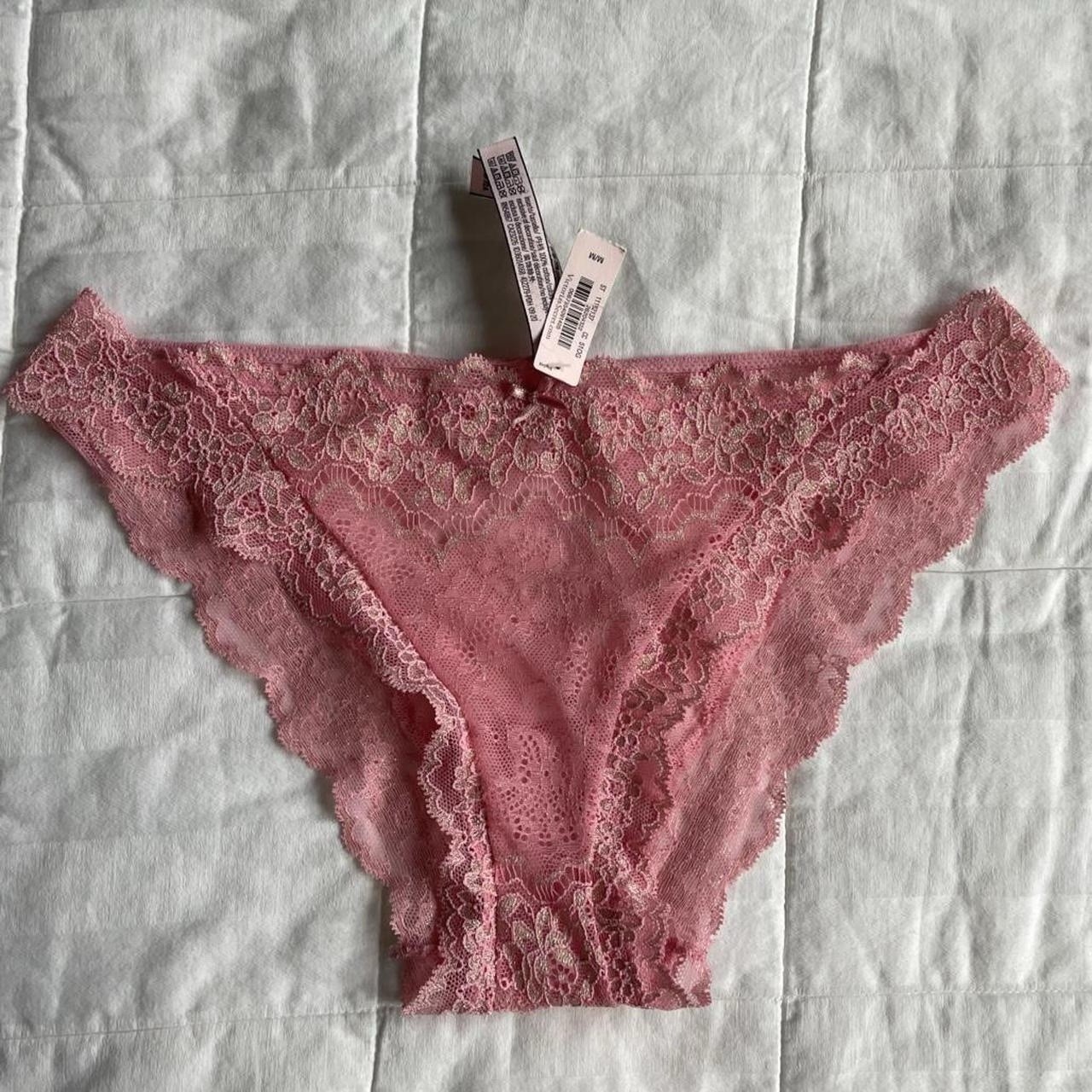 NWT Victoria’s Secret Dream Angels Pink Cheekini/Tanga Lace Panty – M