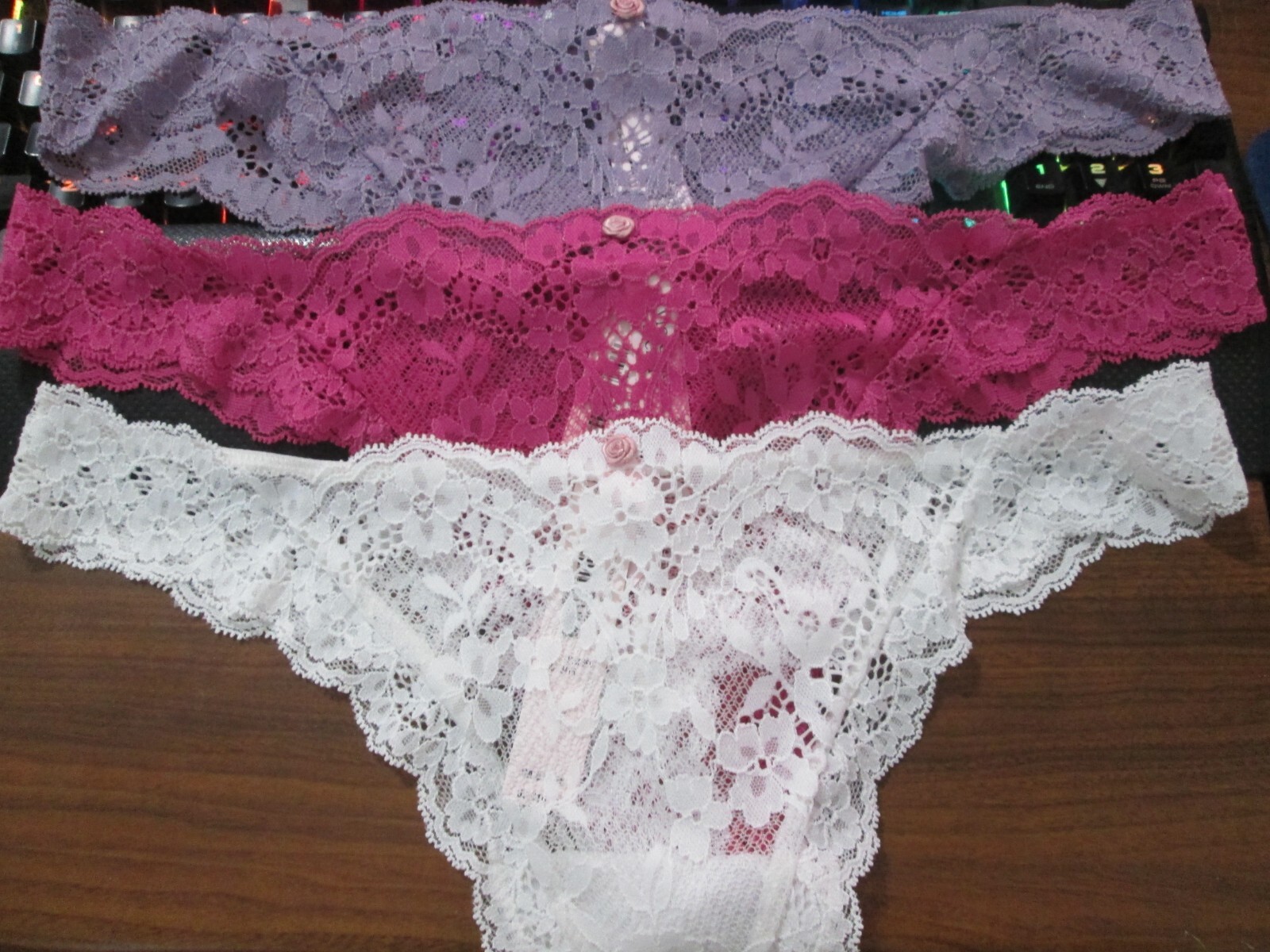 New w/Tag Victoria’s Secret💲Discounts on 2+💲Dream Angels❤️Thong ❤️XS,S,M,L,XL