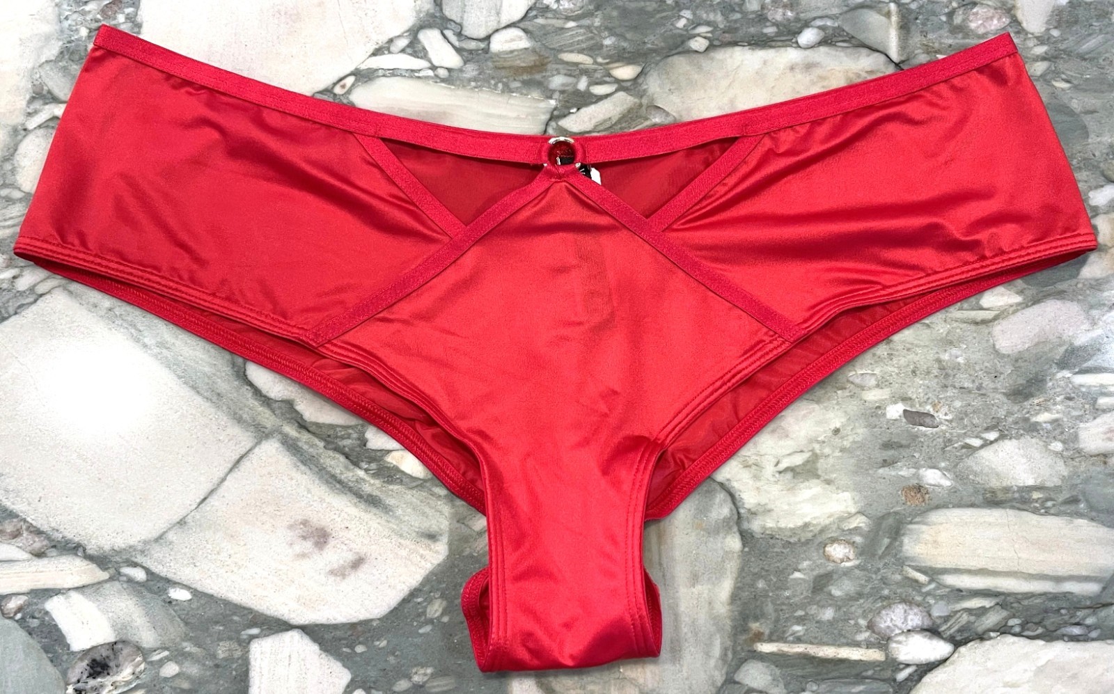 NEW Victoria Secret Very Sexy Micro & Ring Cheeky Panty – Lipstick Red – XL