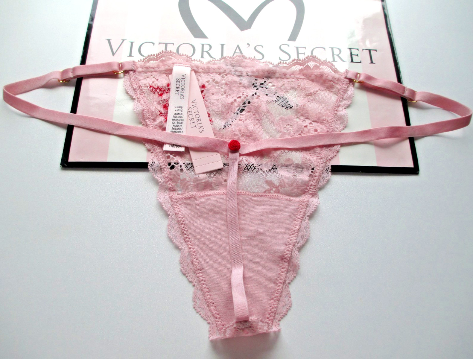 VICTORIA’S SECRET DREAM ANGELS V-String Thong Panty XL Pink NWT Red Embroidery