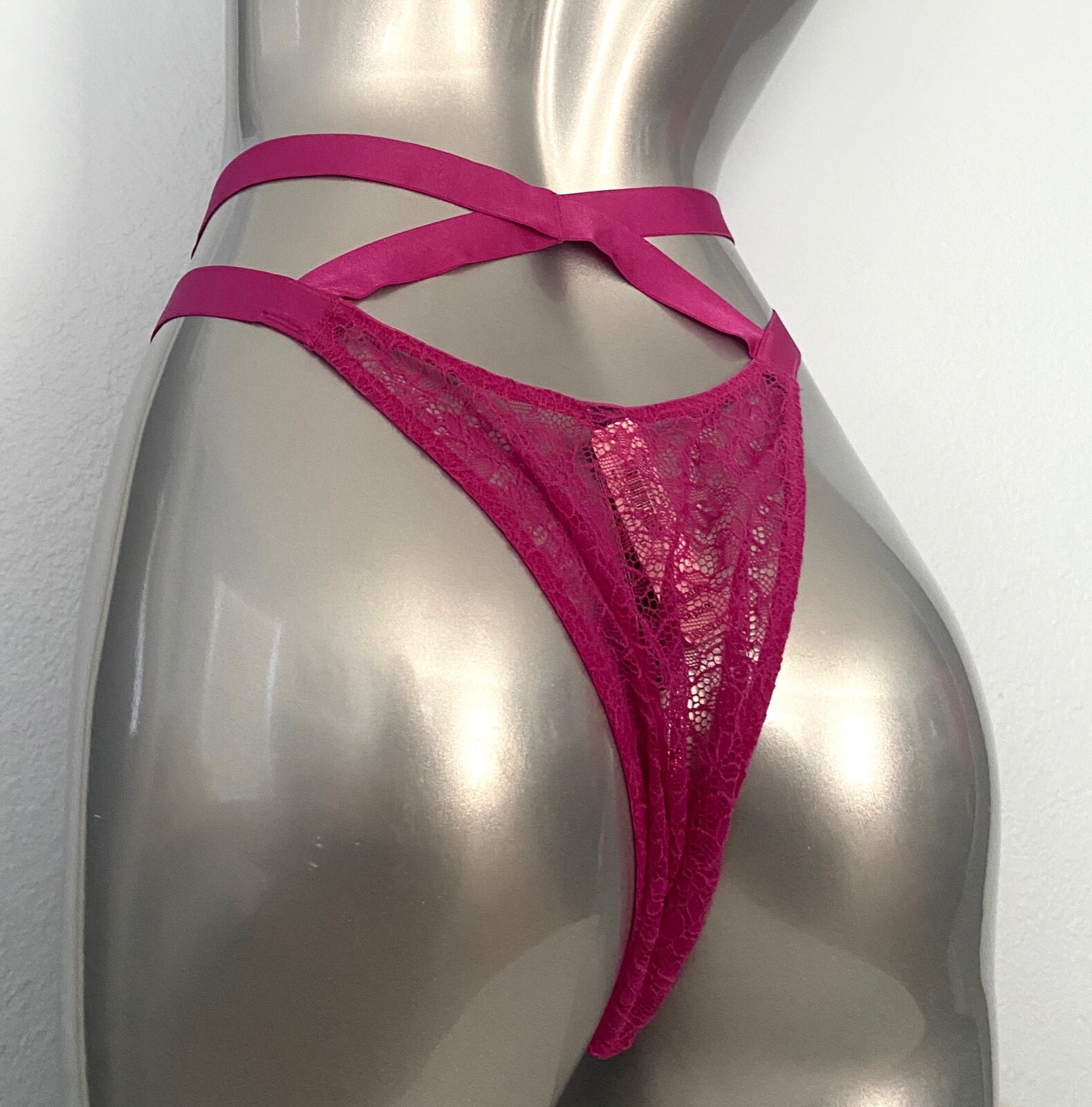 Victoria’s Secret Brazilian Panty Very Sexy Strappy Fuchsia Lace High Leg M L