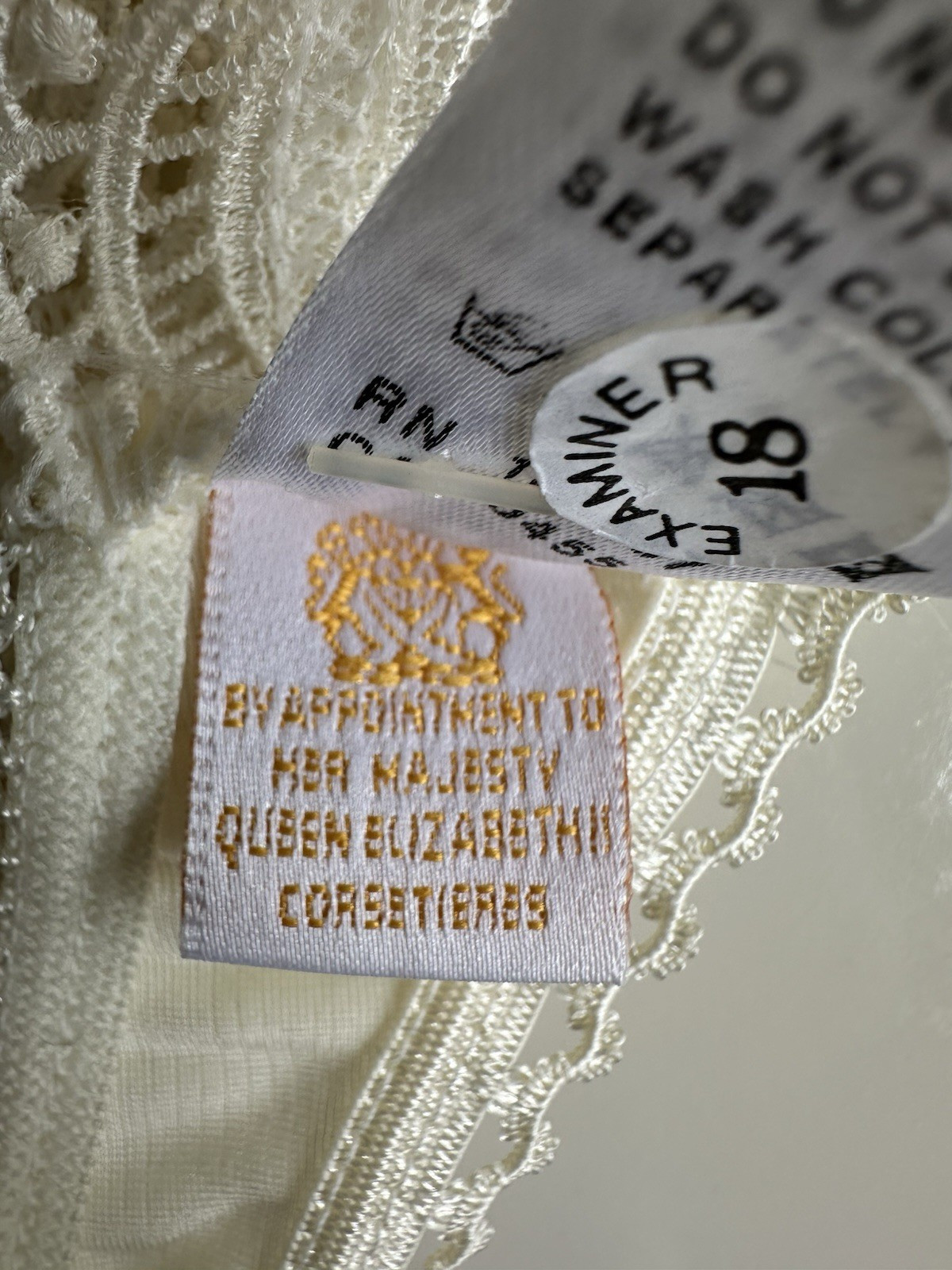 BNWT Rigby & Peller Vintage Y2K Ivory Lace Thong | Royal Warrant Label (Small)