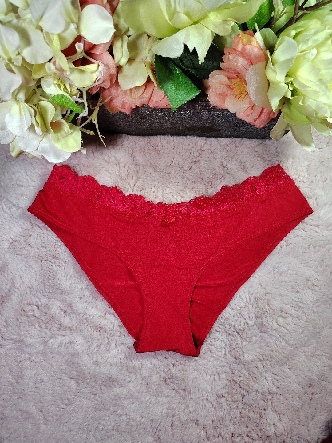 Vintage Victoria’s Secret Sexy Little Things Rushed Back Red Cheeky Small