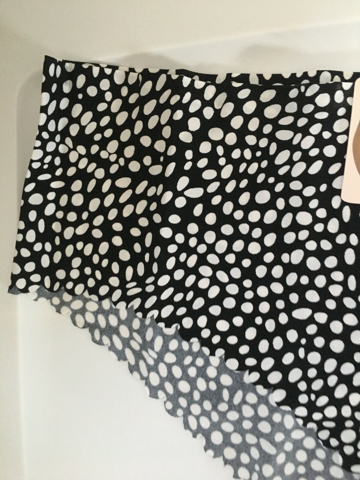 Womens Sexy Black White Dots Cheeky Panties Size M-2X-3X No Show Scalloped Hem