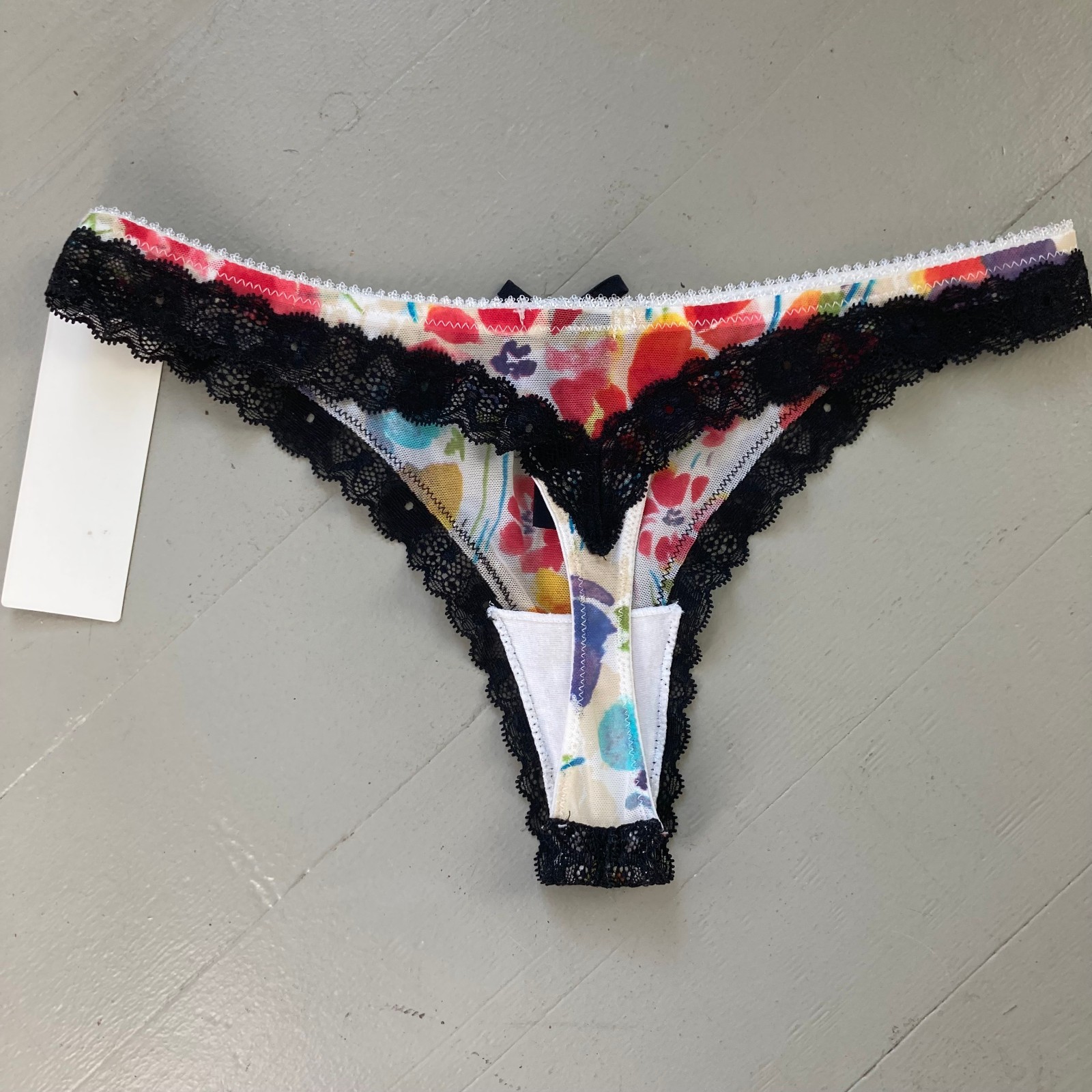 elle macpherson floral mesh lace trim thong panties nwt