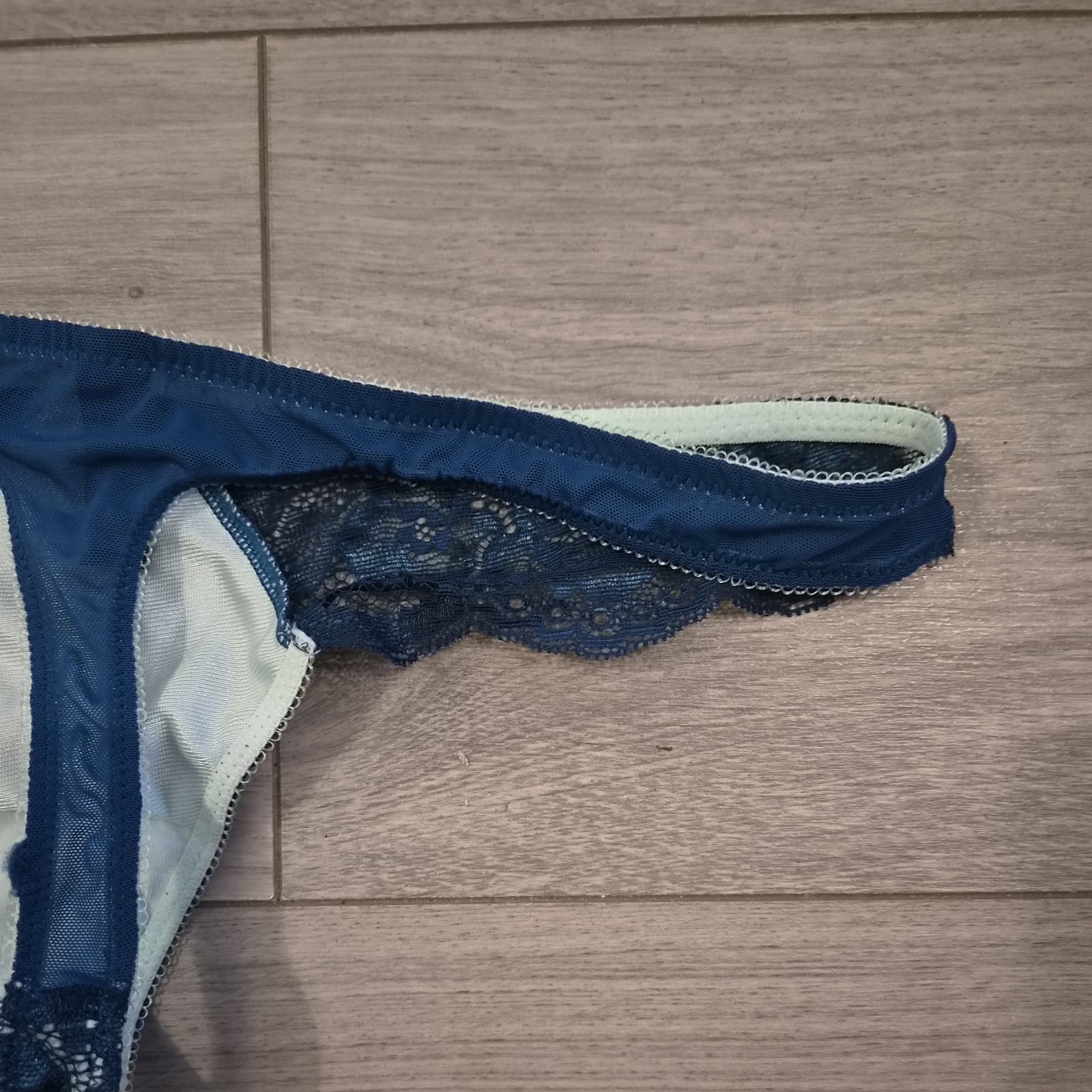 BNWOT Ann Summers Deep Teal Blue & Light Green Lace Thong Size 8-10