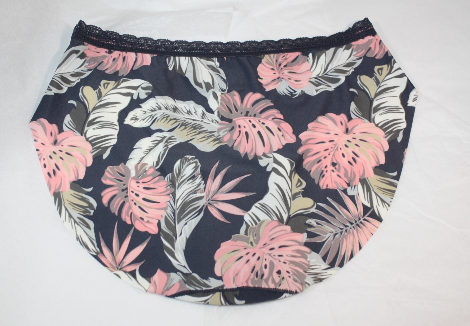 NWT set of 3 JOCKEY WONDER EDGE 10995 BIKINI PINK GRAY BLUE LEAVES BLACK