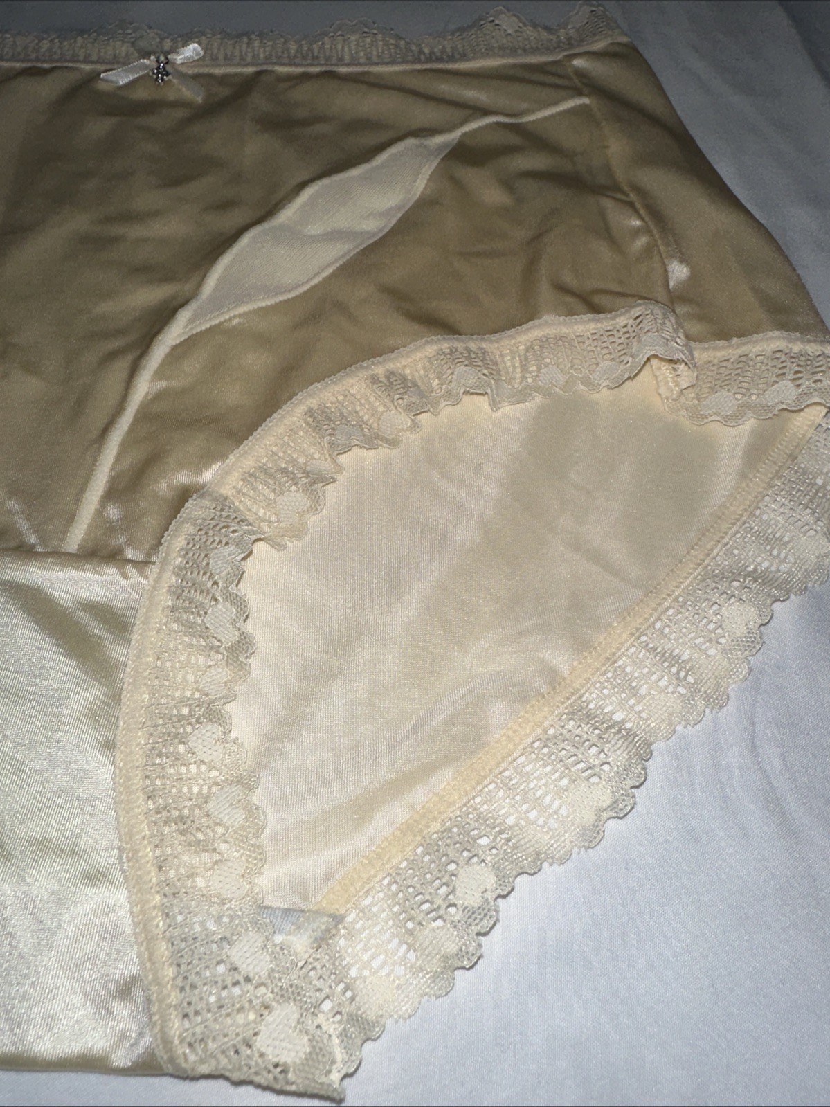 ~Shiny Large Ivory With Gem Nylon Lace Blended Panties W/Bow Heart In Lace