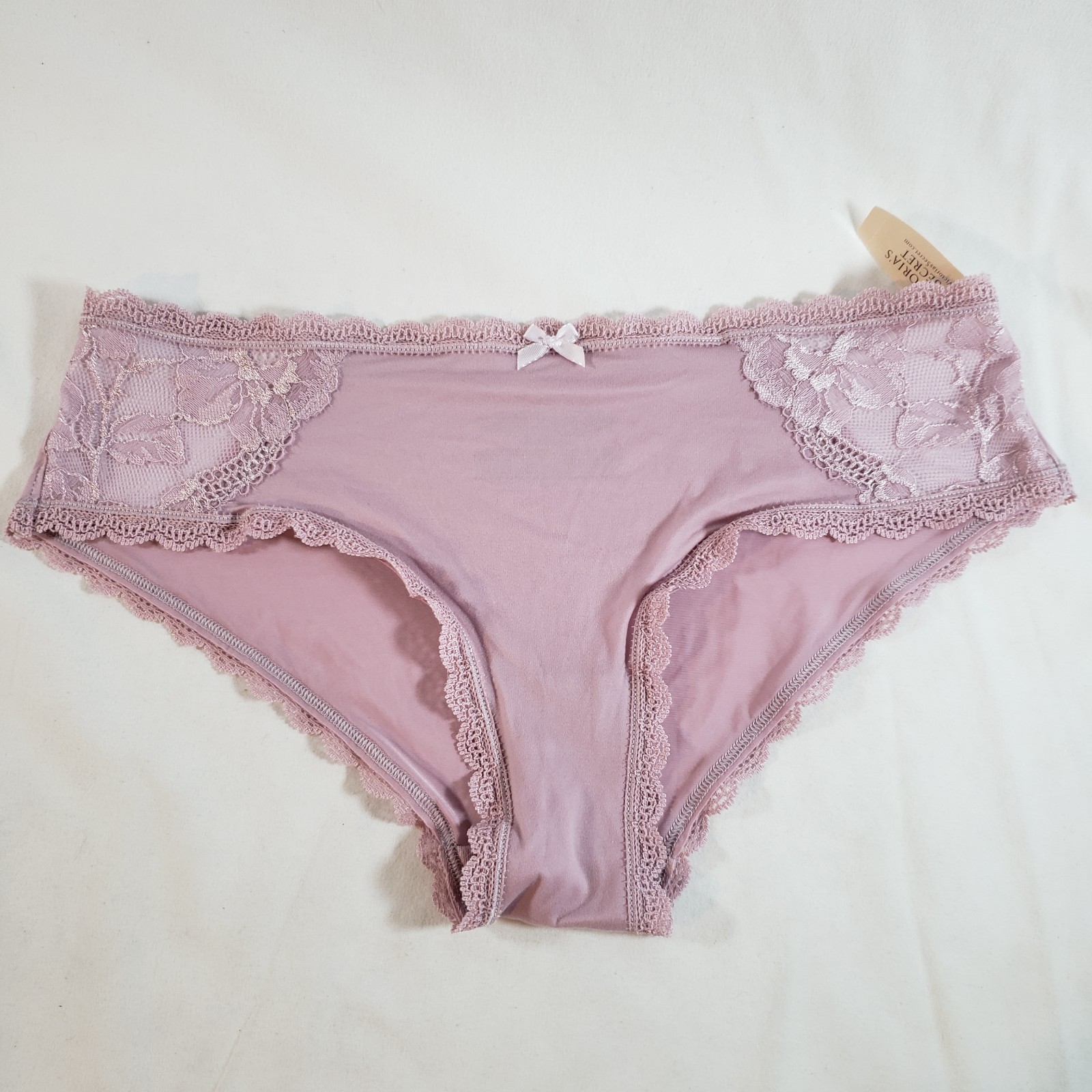 Victoria’s Secret Hiphugger Medium Mauve Purple Lace Soft Silky Satin