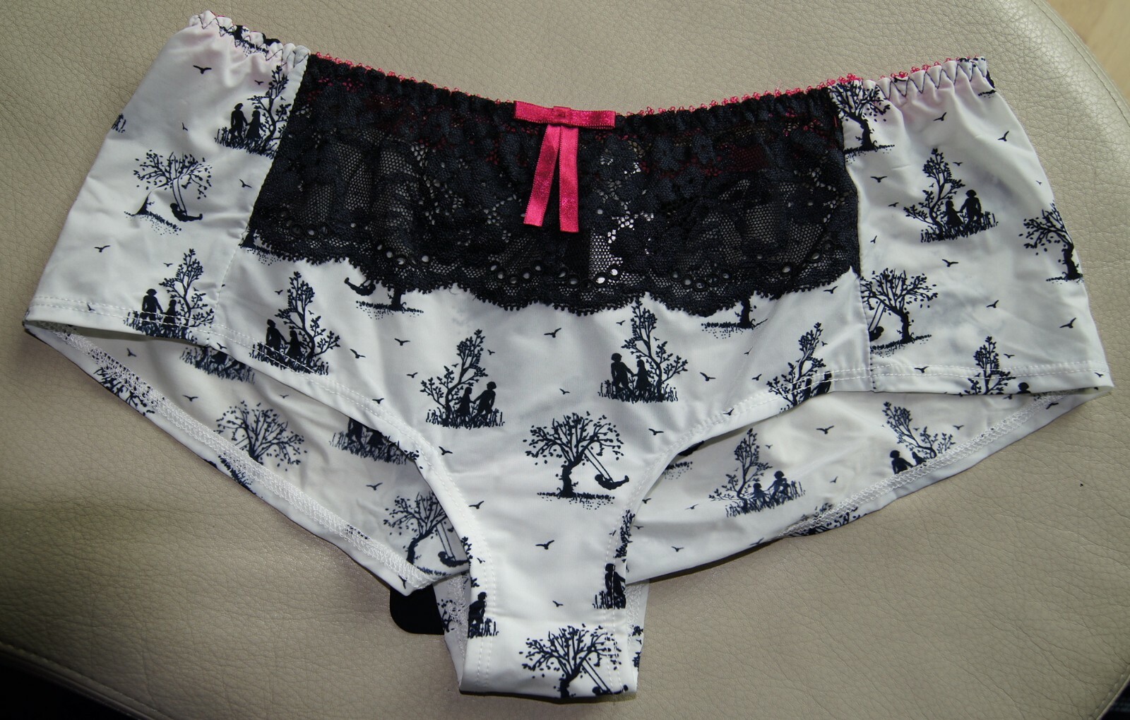 Hot Milk White/Black “Confidence Is Radiance” Toile de Jouy And Lace Shorts