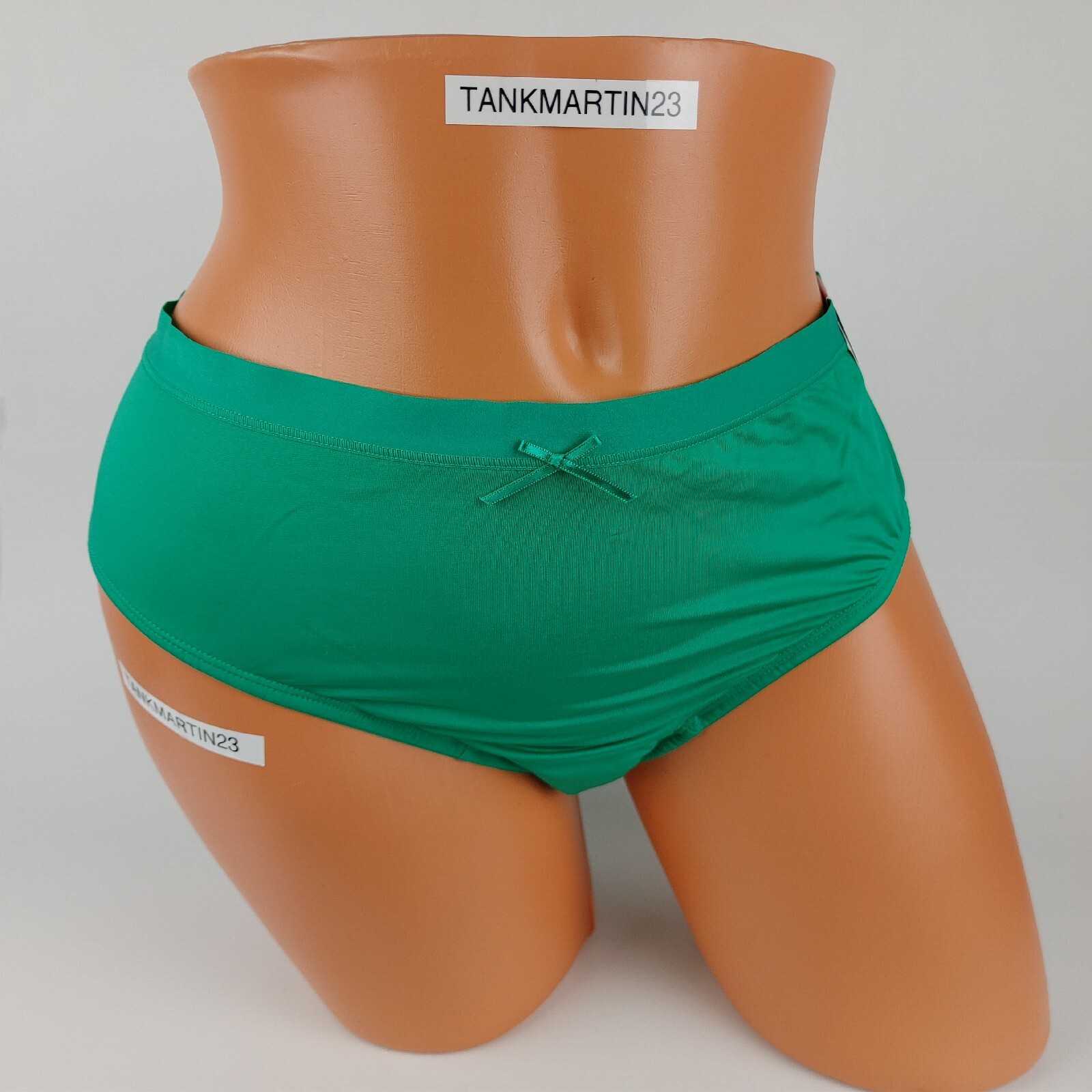LANE BRYANT CACIQUE NO SHOW HIPSTER 18/20 PANTY PLUS GREEN W/ GREEN LACE SOLID