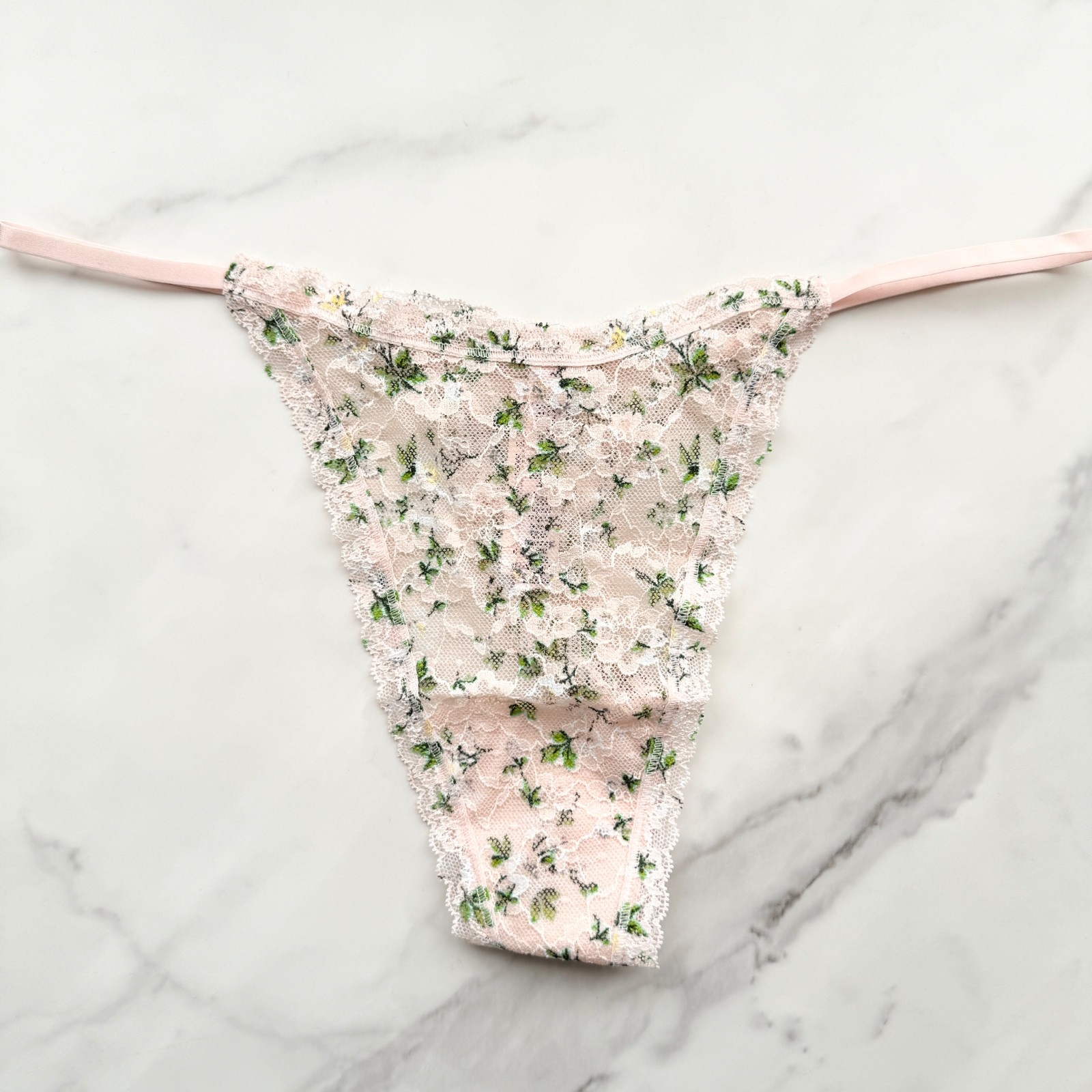 Victoria’s Secret The Lacie Lace String Thong Panty Purest Pink Floral SZ XL