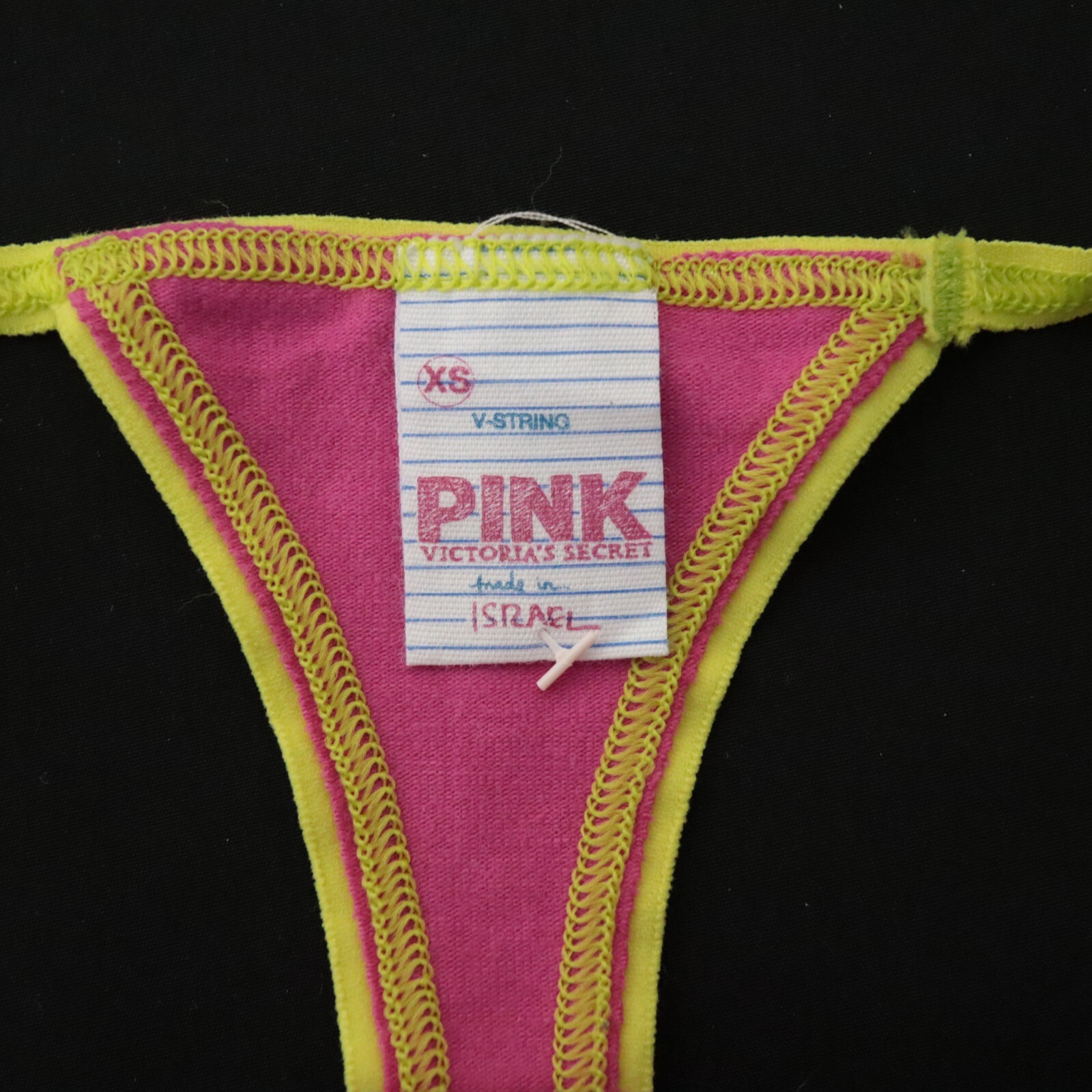 NEW Victoria’s Secret VINTAGE PINK Rare Pattern V-String Thong Panty XS X-SMALL