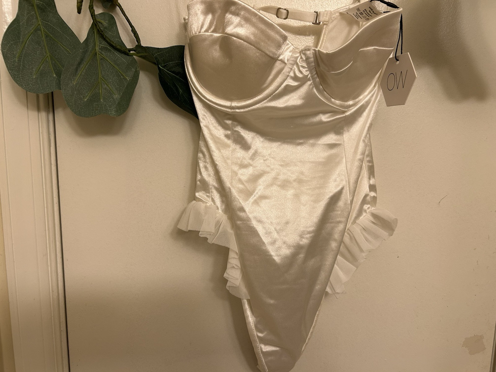OW Collection women’s Lingerie S NWT