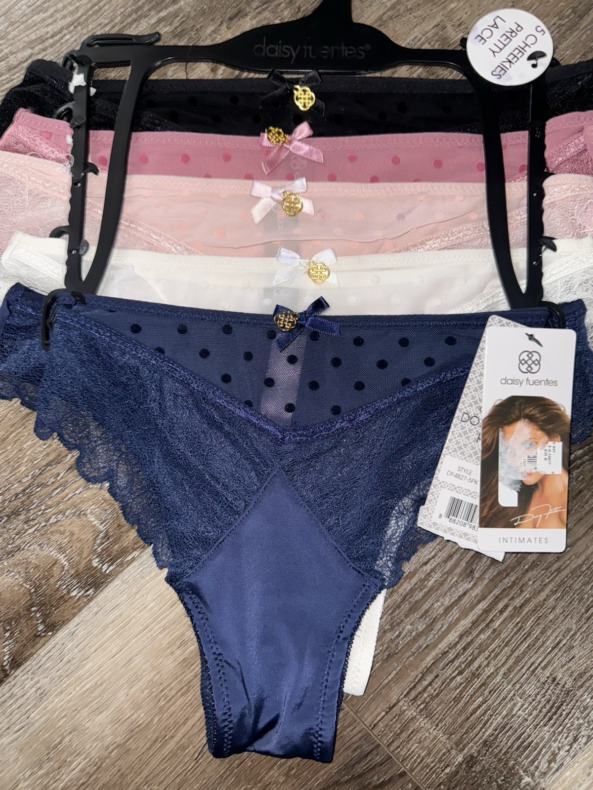Daisy Fuentes ~ Women’s Cheeky Underwear Panties Polyester Blend 5-Pair ~ M
