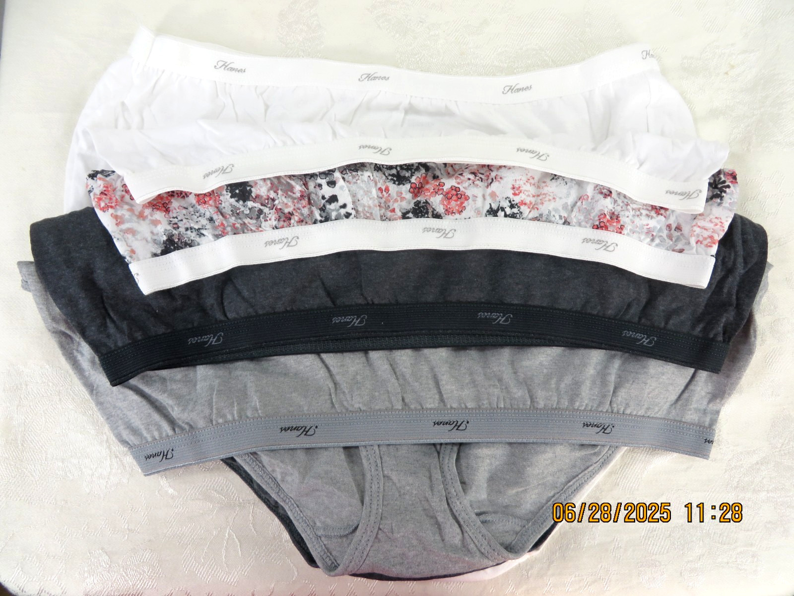 HANES SZ 10 NWOT 100% Cotton Set of 5 PCS Thin Lightweight Panties Underwear