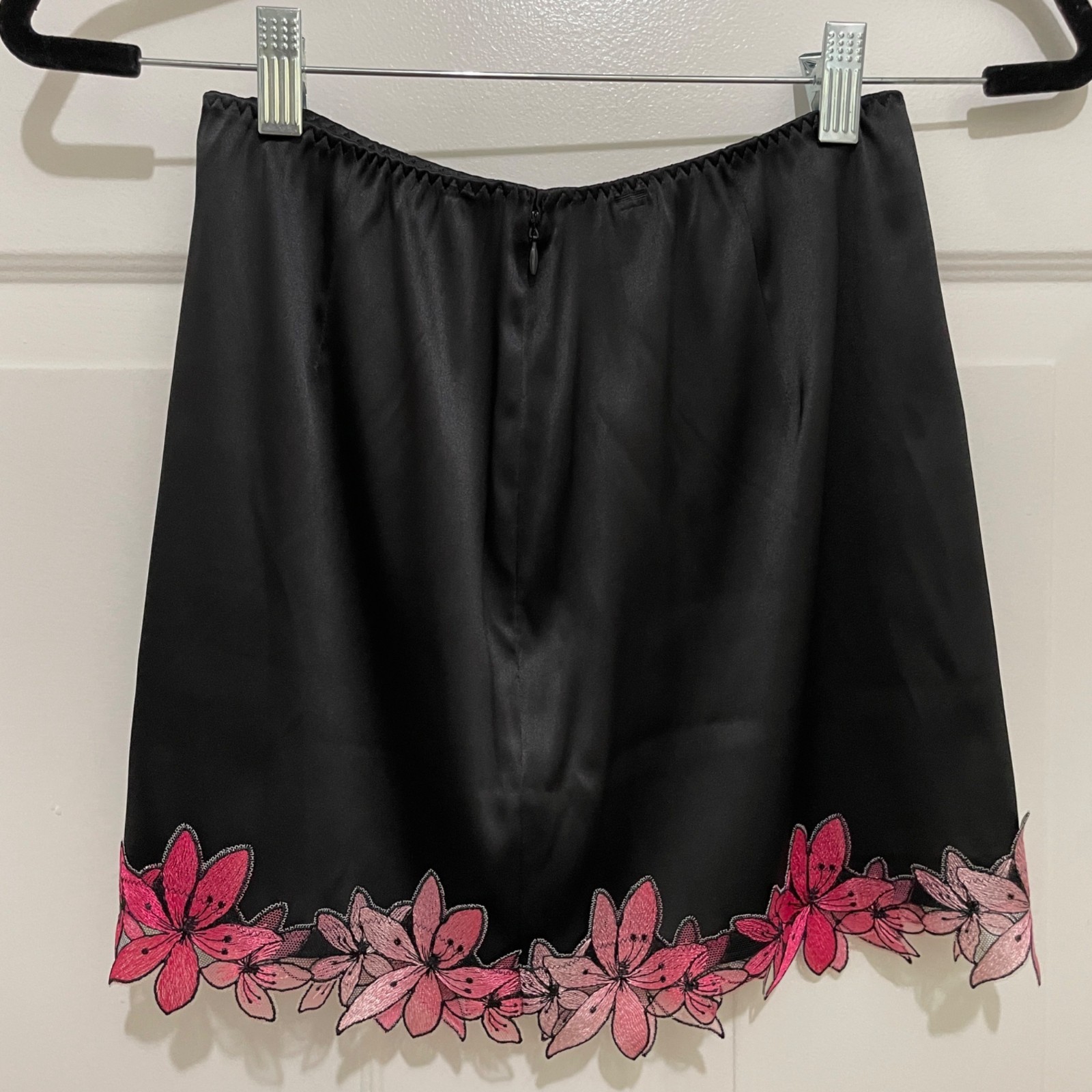Victoria’s Secret Ziggy Glam Floral Embroidery Cami Slip Skirt Set NWOT Size S