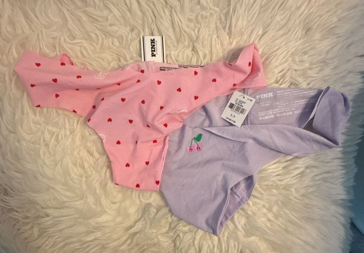 Victoria’s Secret PINK Thong Panties Size S Set of 2