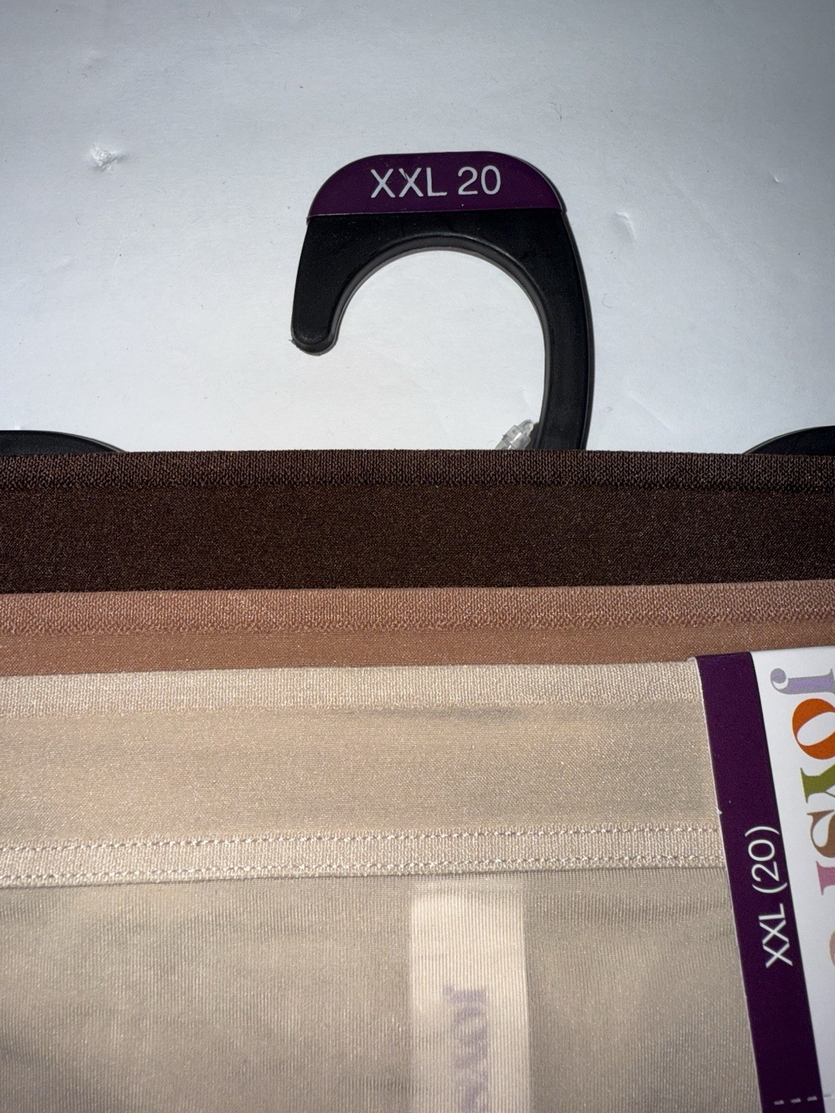 Women’s Joyspun 3 Pack Thongs Brown, Tan, Cream Size XXL (20)