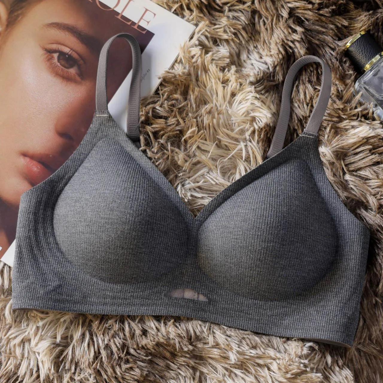 Seamless Push Up Sports Bra Women Wireless Breathable Hollow Bralette