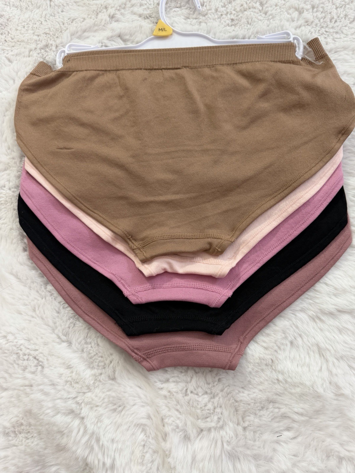 FITWELL Women’s Solid Brief Panties 5-Pack, Regular Size M/L, Multicolor