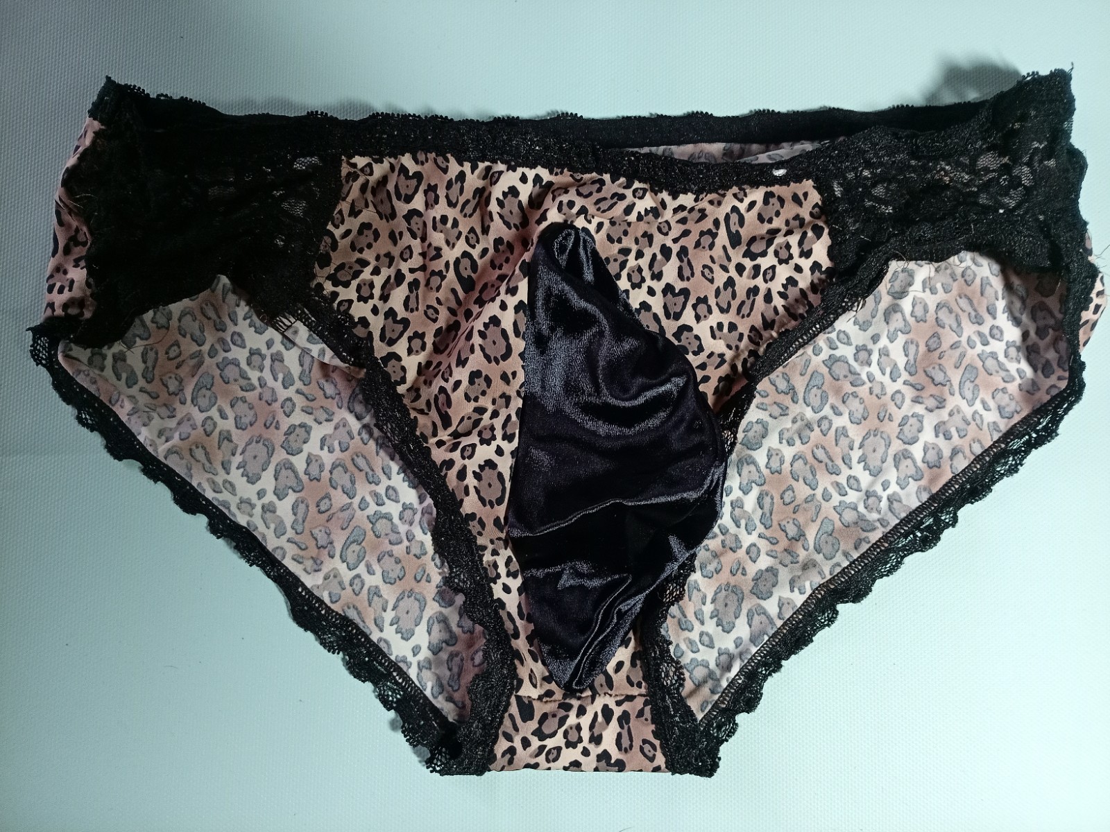 XL Simple Pleasures Women’s Panties Custom Pouch Stretch for Men 2nd Skin 34″ 36