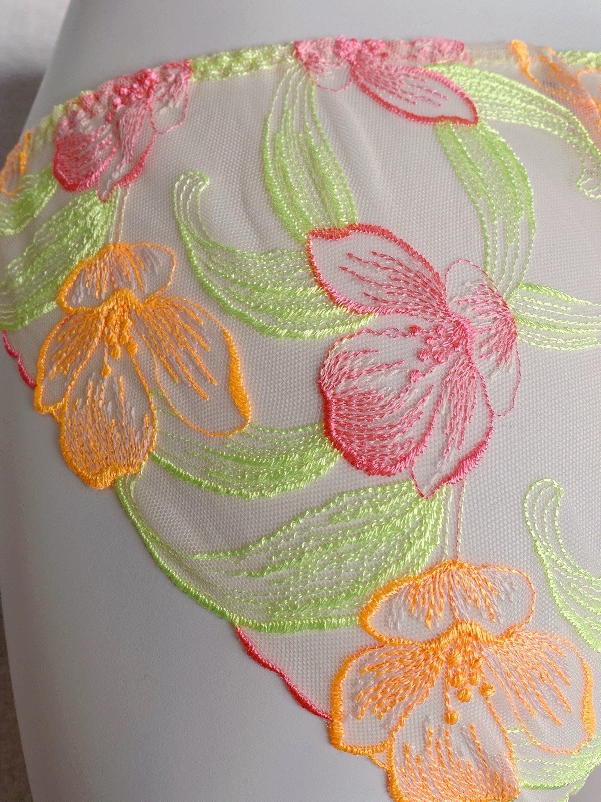 US-M Japanese Gorgeous Embroidery Floral Soft Lace Ties At Sides Strap Panty