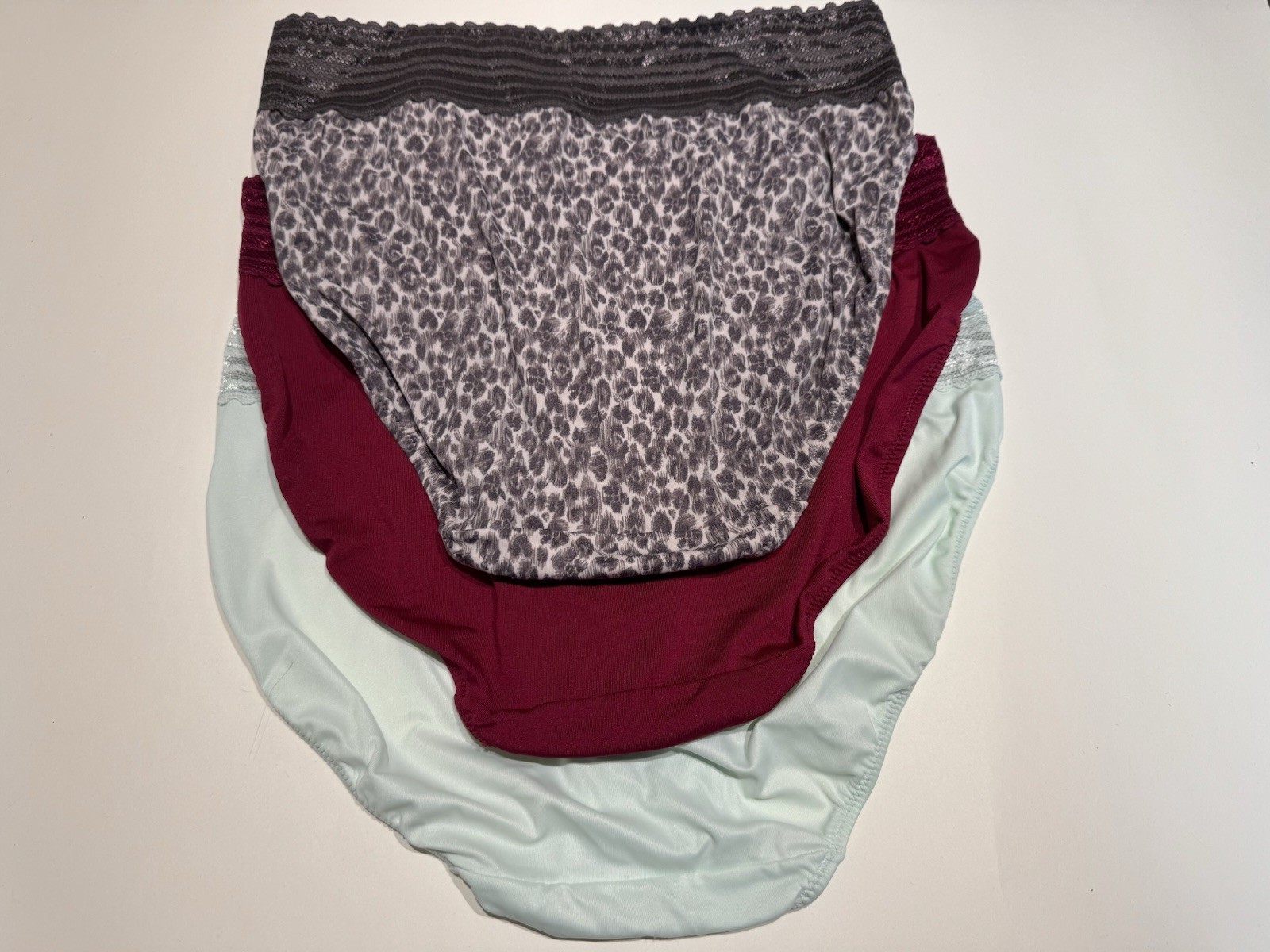 NWT Warner’s No Pinching No Problem Comfort Waist Hi-Cut Panty L 7 3 Pairs 5109J