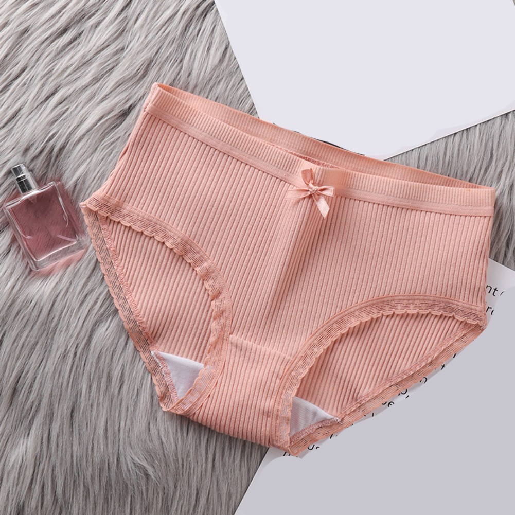 Cute Design Lightweight Womens Breathable Mid Rise Underwear Large Sizes