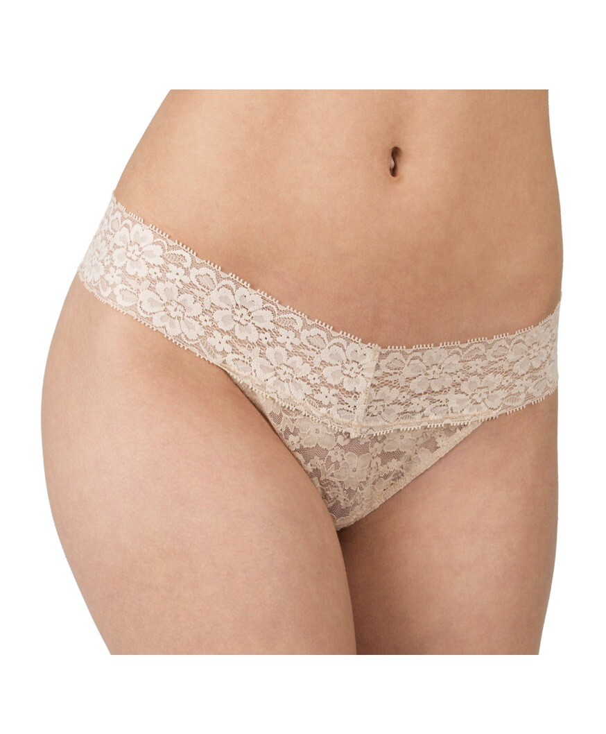 Candie’s Whip Mocha Floral Lace Waist Thong Panty, Size Medium