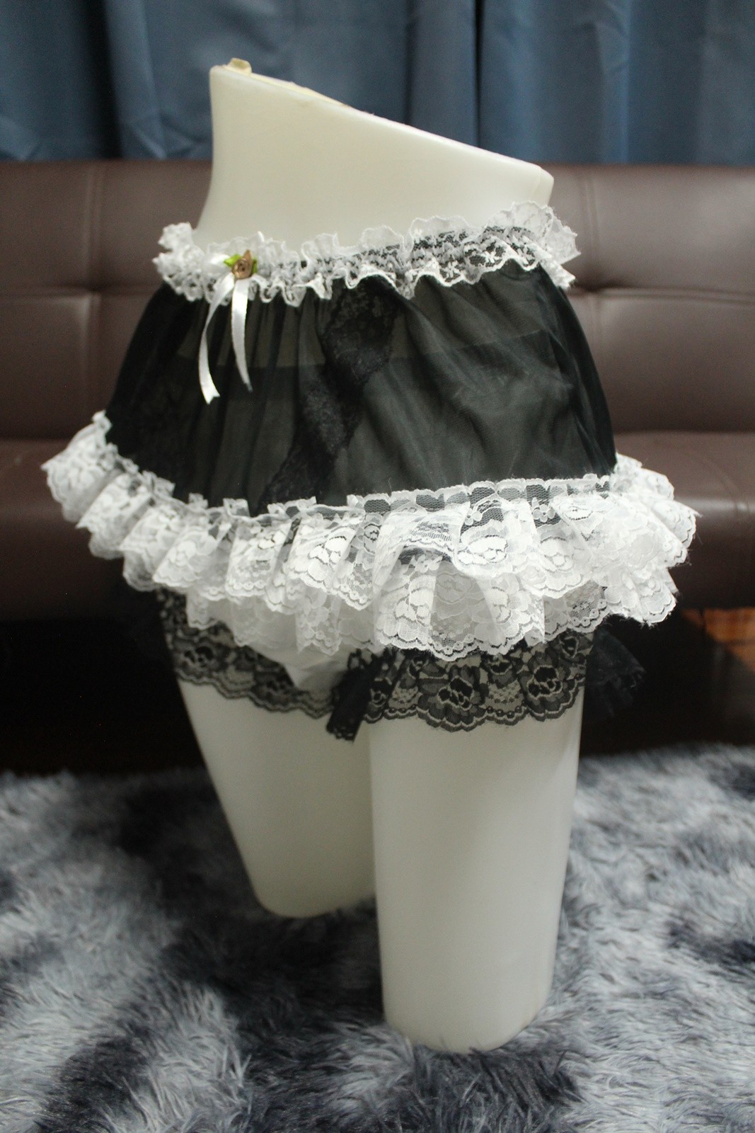 #A329 2XL/ElasticW.24-42″ Vintage Style 2PCS Black Nylon Half Slip + White Brief