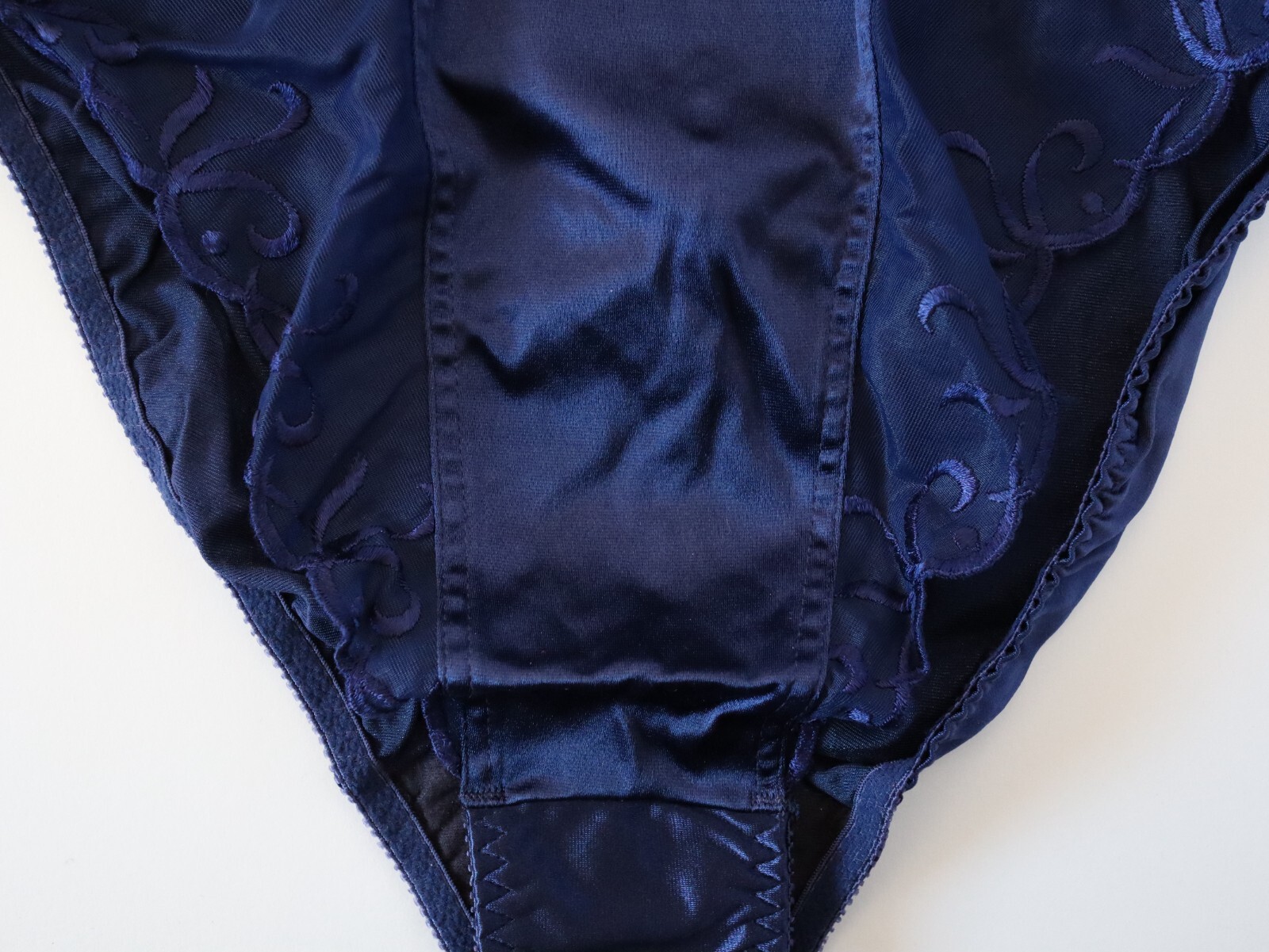NEW Victoria’s Secret VTG 80s-90s Gold Label Satin High Cut Brief Panties MEDIUM