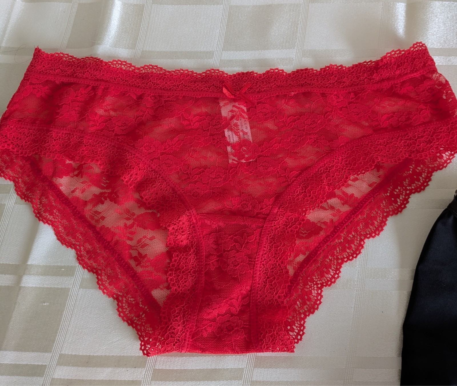 New Look 2 Pairs Short Briefs Size UK 12 Black Silky And Red Lace – New