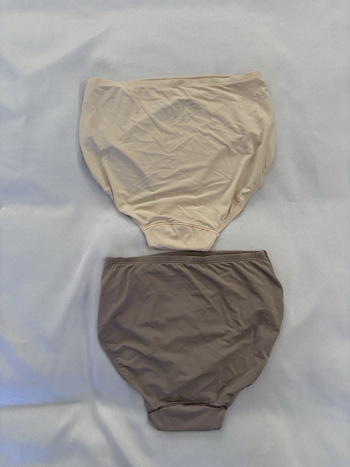 NEW Warners Briefs Smooth It Over Pinch-Free 2 Pair Hi-cut High Waist Medium 6