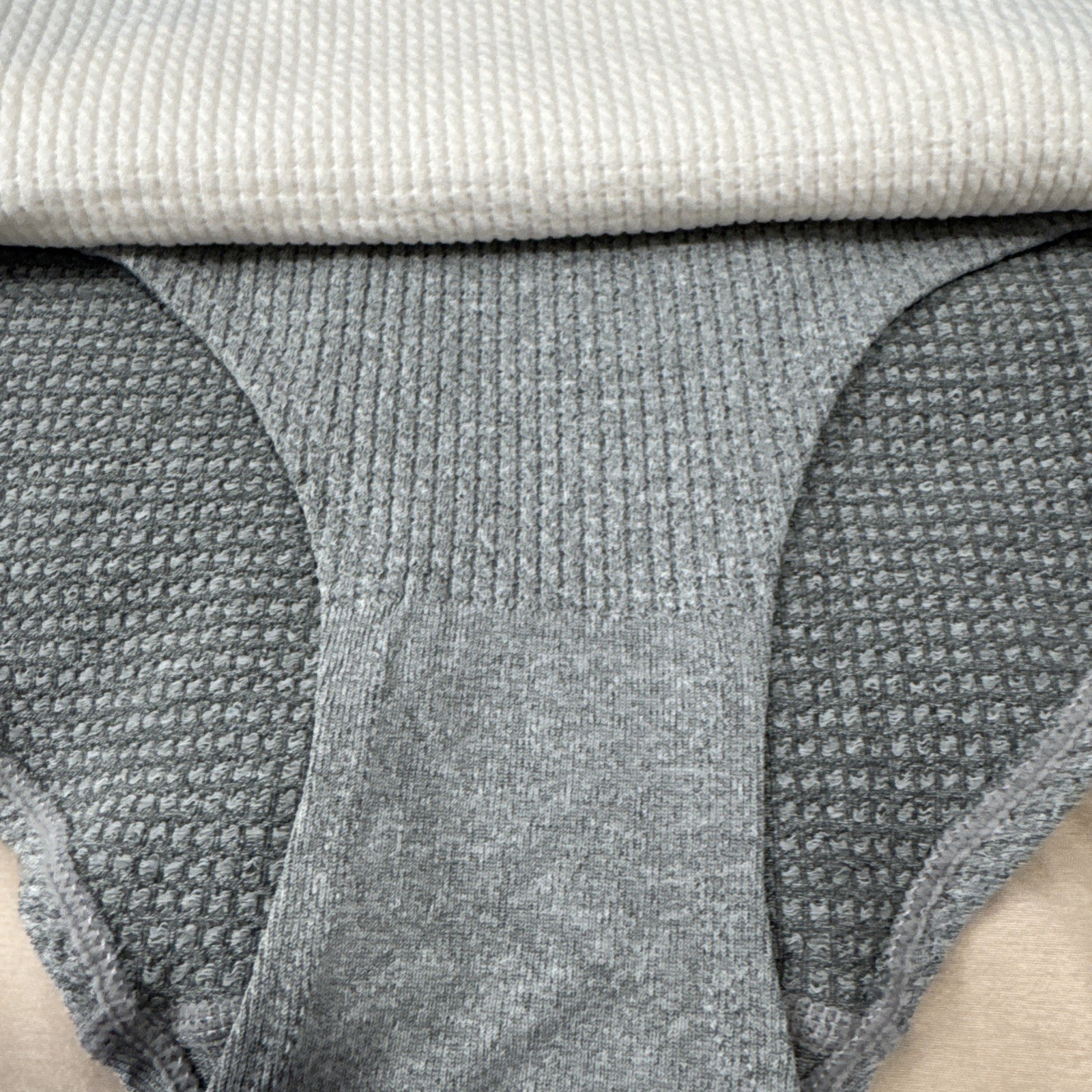 Lucky Brand Los Angeles Women’s 5 Pair Bikini Panties Size XL Nylon Spandex