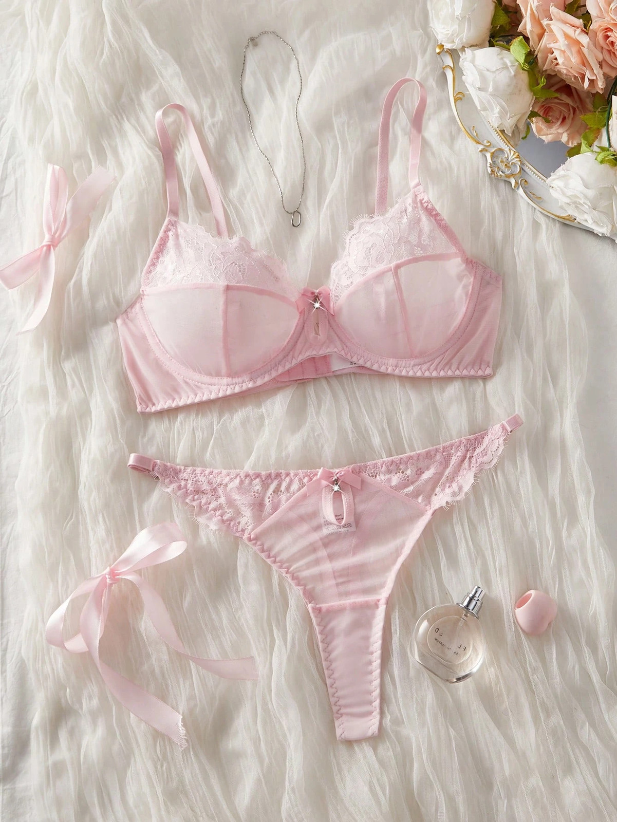 Pink Lace & Mesh Patchwork Underwired Bra and Panties Set Seductive Cheap24