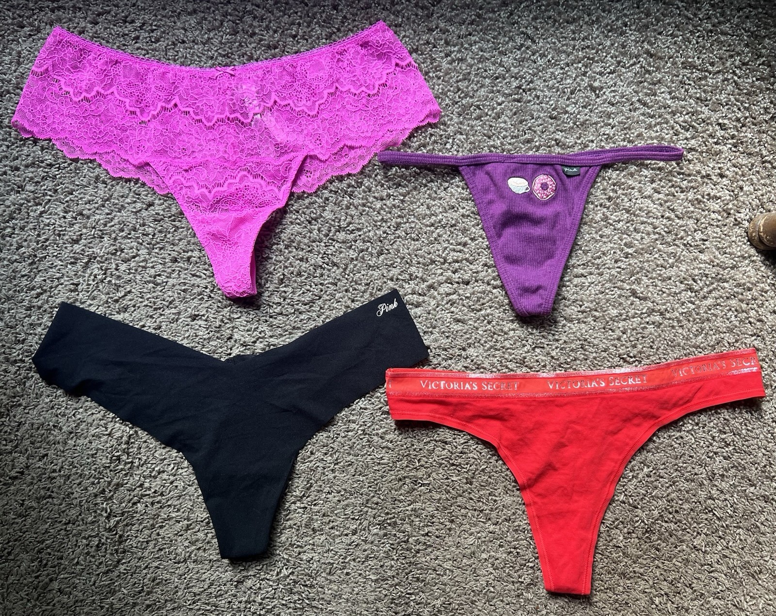 NWOT Victoria’s Secret Lot Of 4 Thong Panties Multicolor Size Large