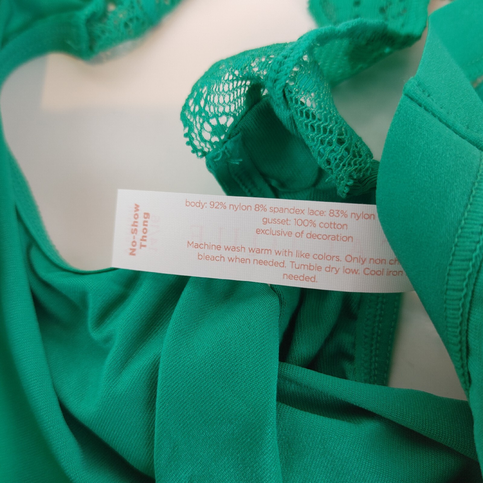 LANE BRYANT CACIQUE NO SHOW THONG 14/16 PANTY PLUS GREEN W/ GREEN LACE SOLID