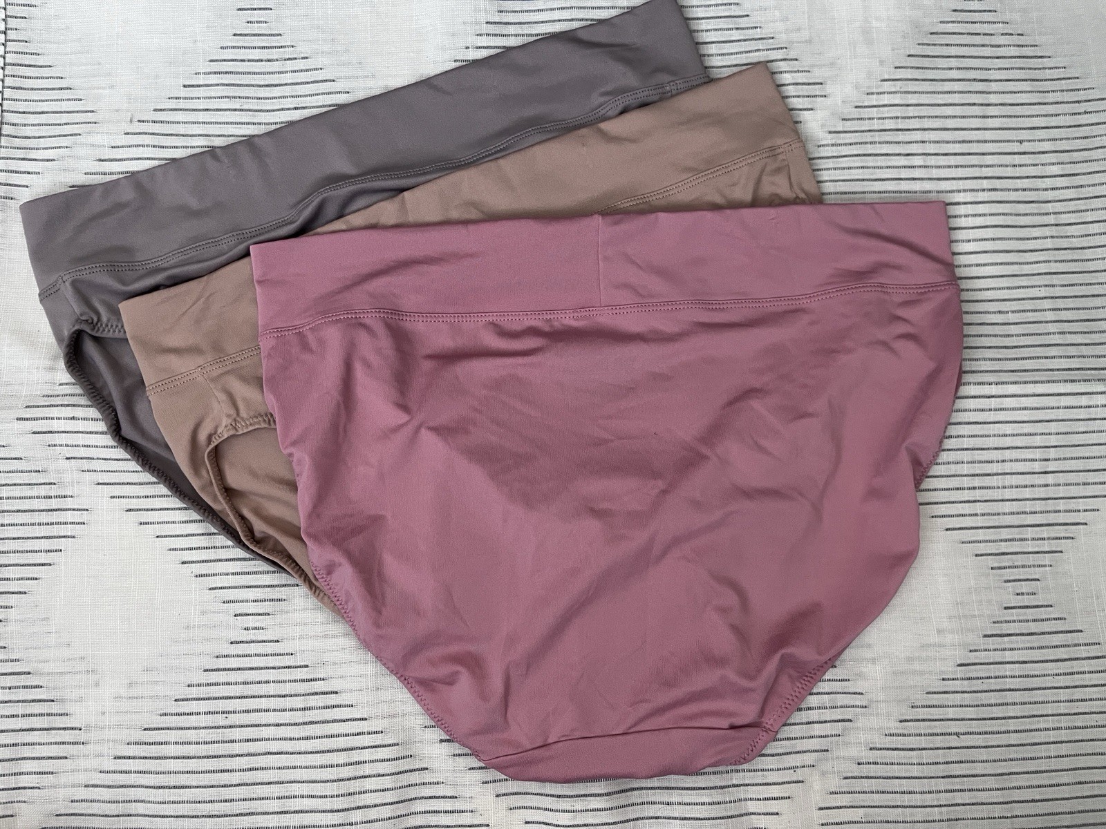 New 3 Pack Women’s Brief Underwear Size Large
