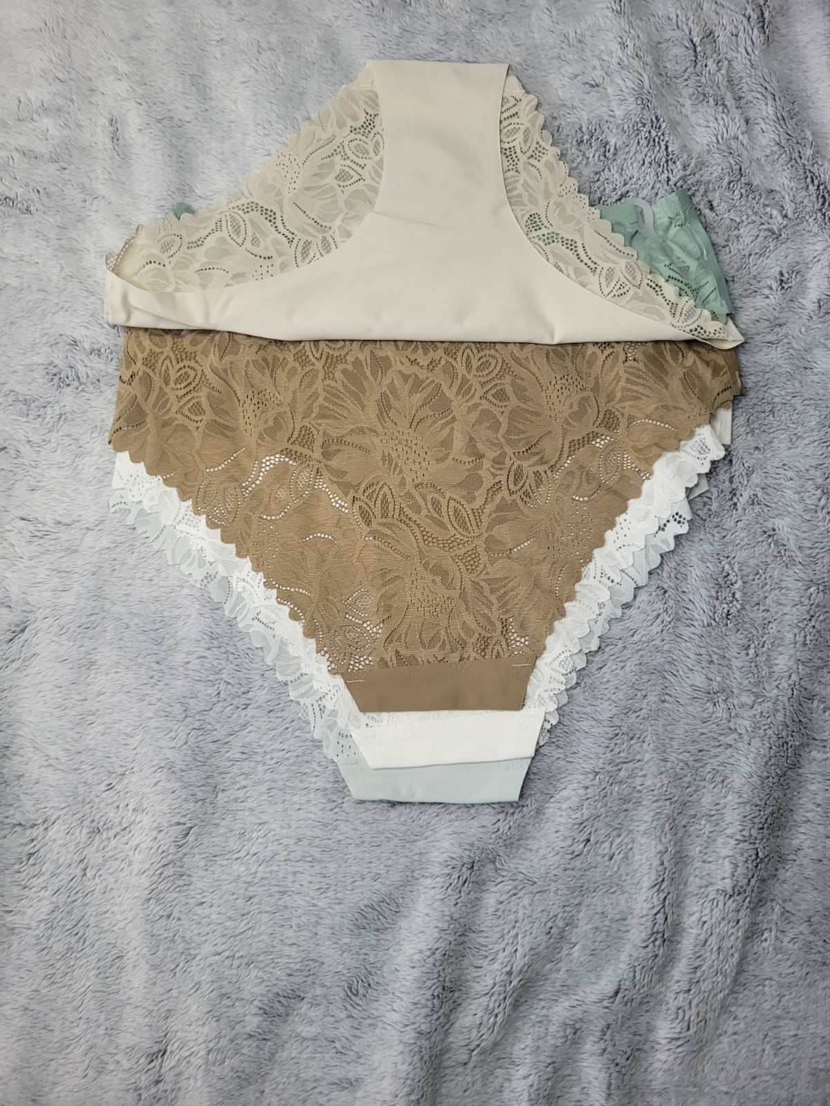 Danskin Intimates Womens Size Small 5-Pack No Show Soft Lace Panties Underwear