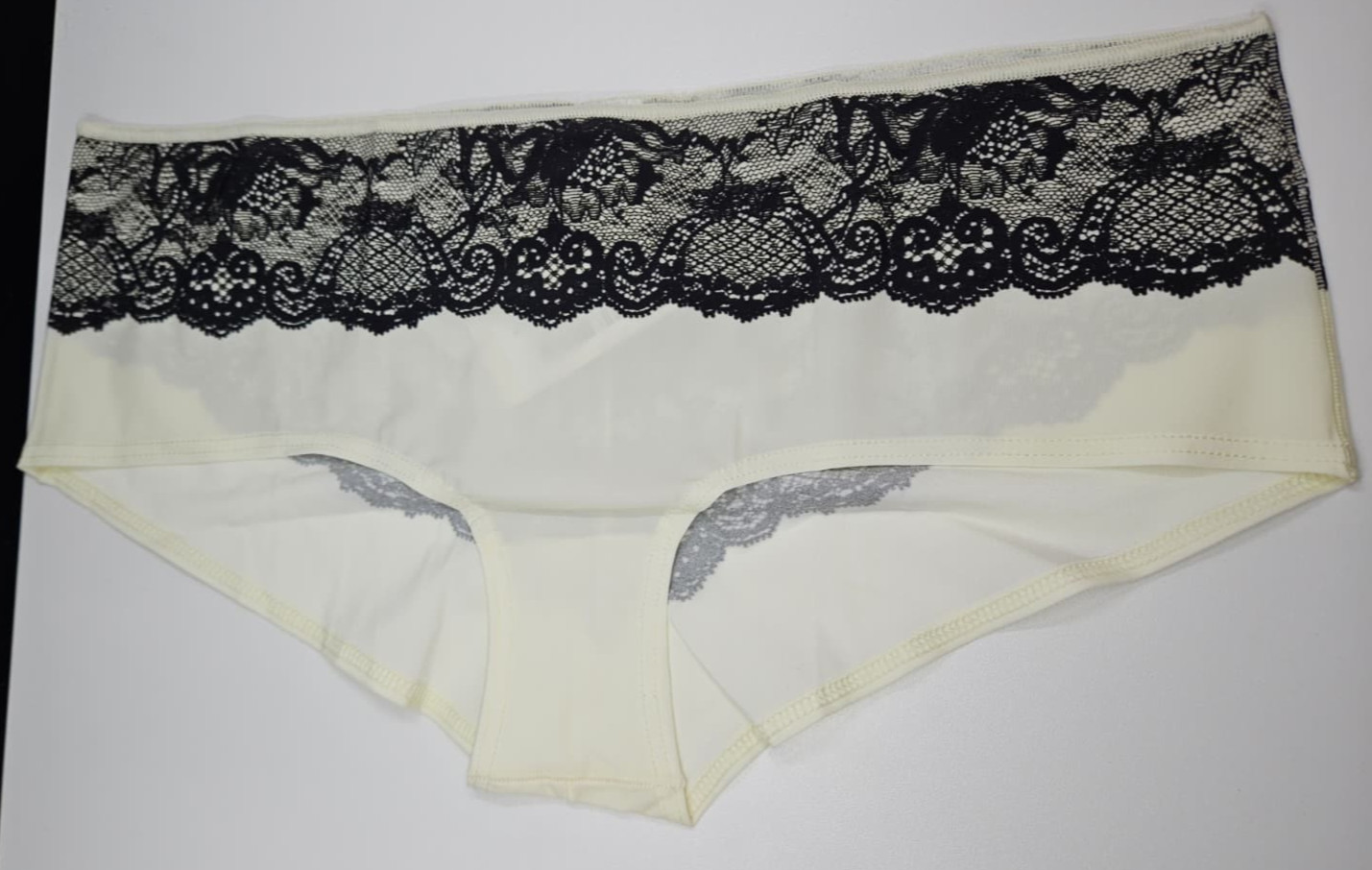 Janine Robin Lingerie Panties Size XL Color Beige Regular Underwear NWT