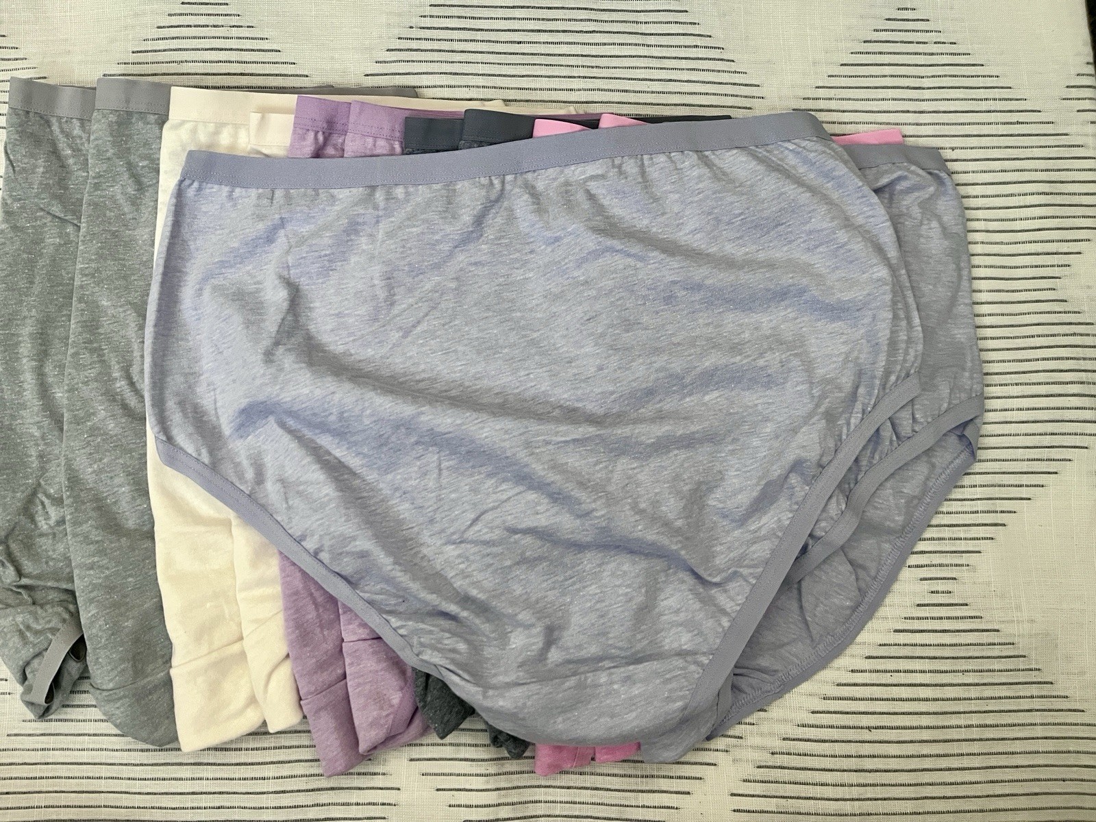 New 12 Pack Women’s Fruit Of The Loom Brief Underwear Size 8