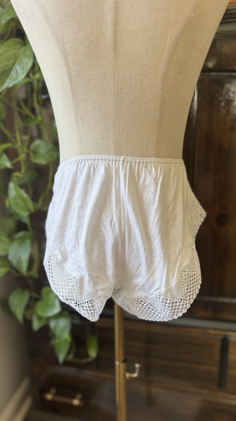 S La Furlana 3 White Hi Leg Brazilian Cotton Eyelet Lace Hot Short Panty VINTAGE