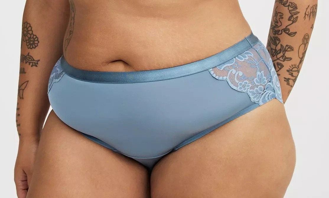 NWT – Torrid Teal Microfiber Lace Back Hipster Panties Sz 5 (28W) – RET. $20.90