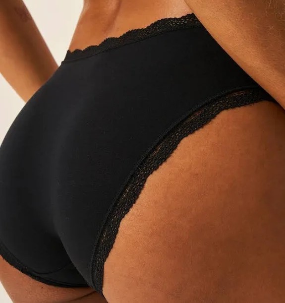 NIB Stripe & Stare Collab With Bloomingdale’s 4Pk Brief Panties Size S