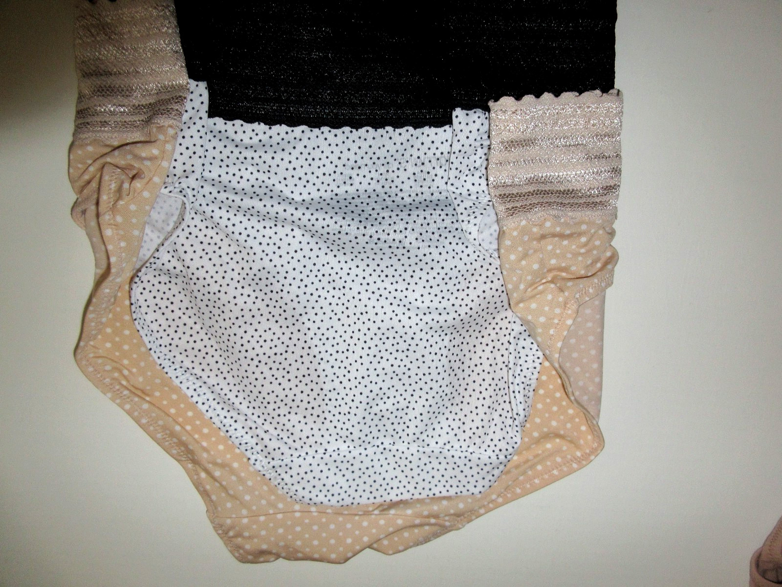 Warners HIPSTER Panties 2-Pack No Pinching Lace 5609J Black Beige Dot Poly ~ 7/L