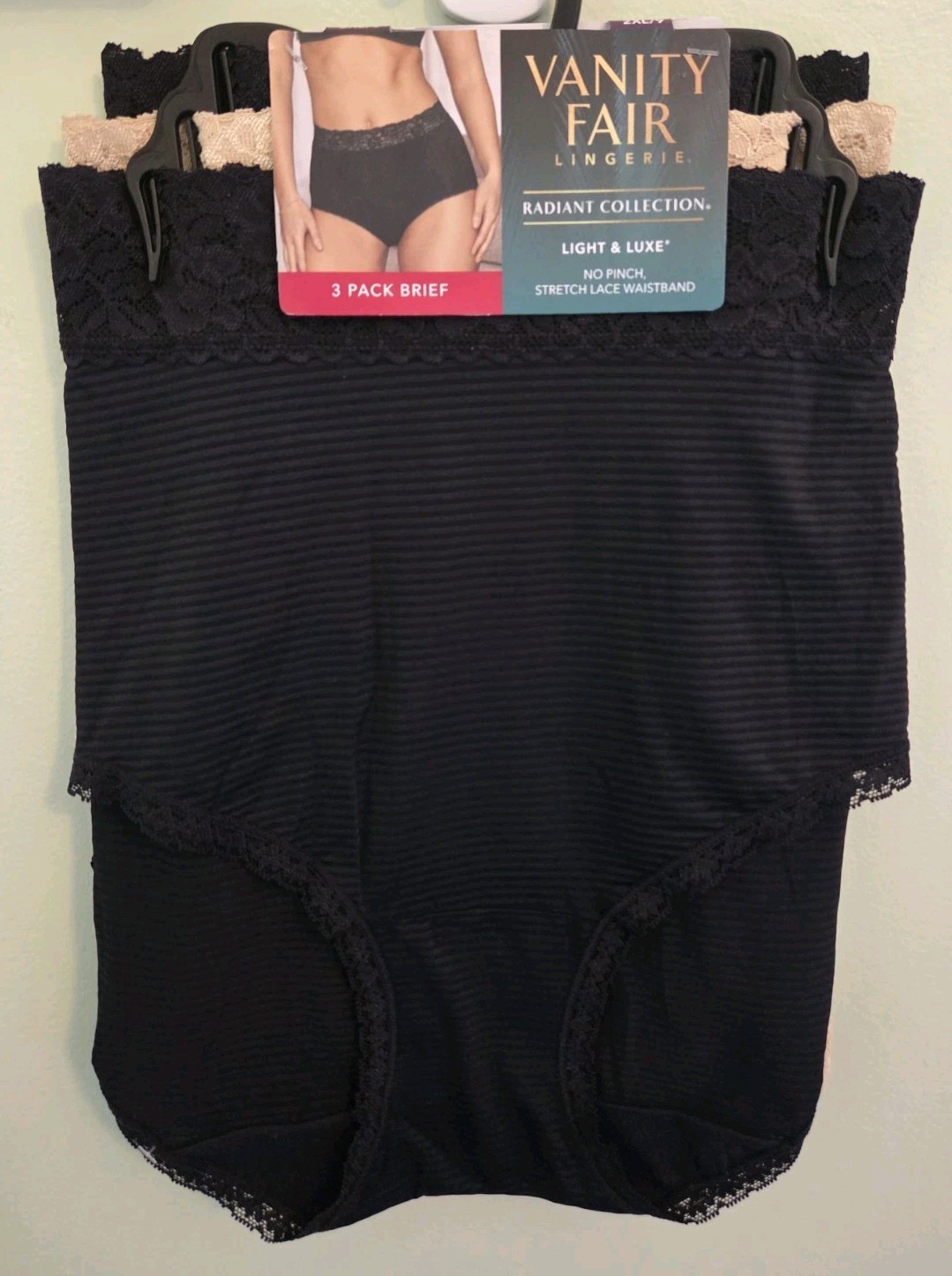 Vanity Fair Women’s XXL 9 Light & Luxe 3 PACK Brief 3413135 BLACK BEIGE Lace