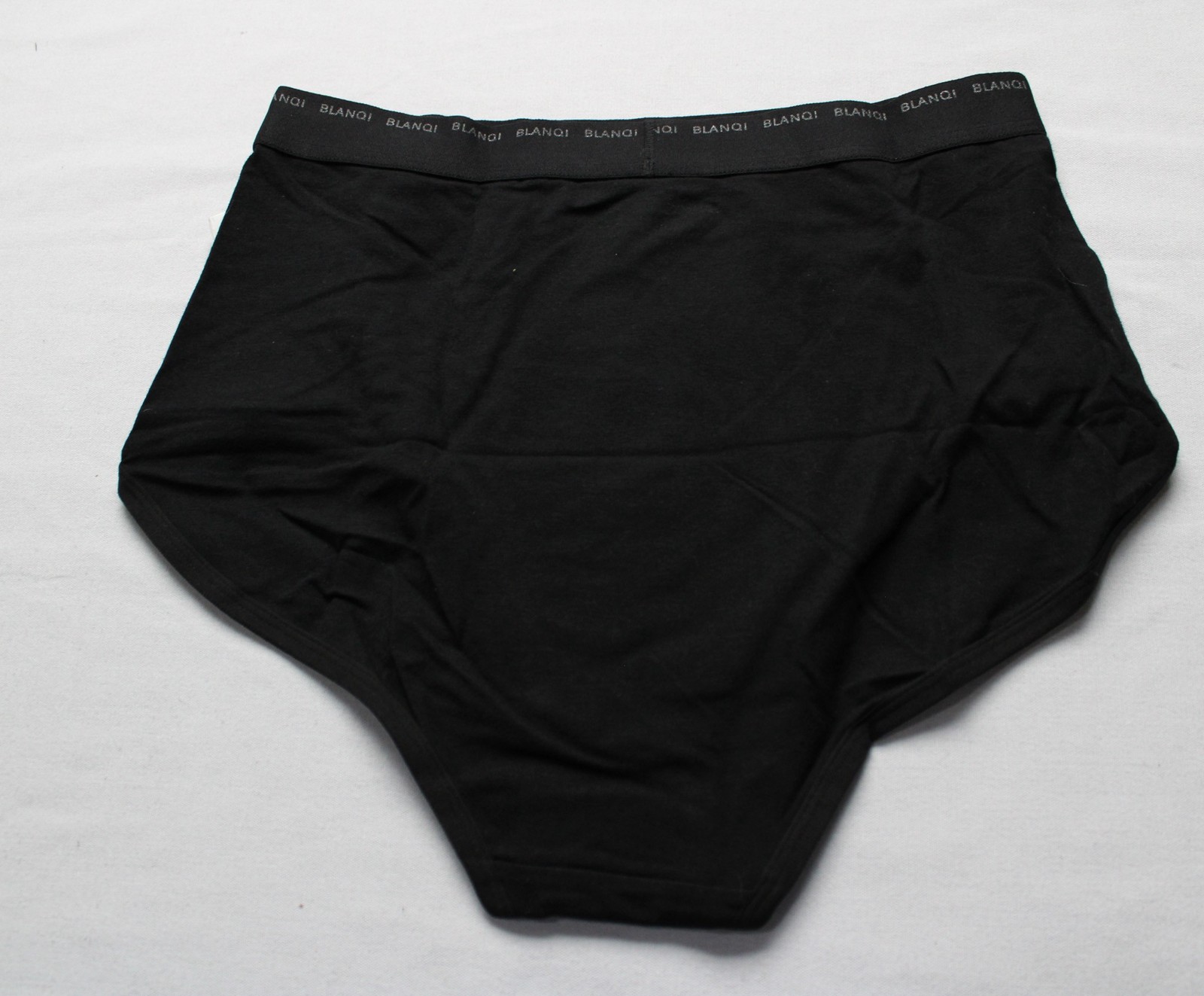 Blanqi Women’s Maternity High Waisted Postpartum Briefs LB3 Black Medium NWT