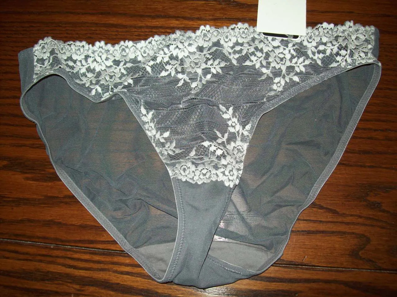 NWT WACOAL BIKINI PANTIES EMBRACE LACE SHEER W EMBROIDERY 64391 GRAY 064 RARE XL