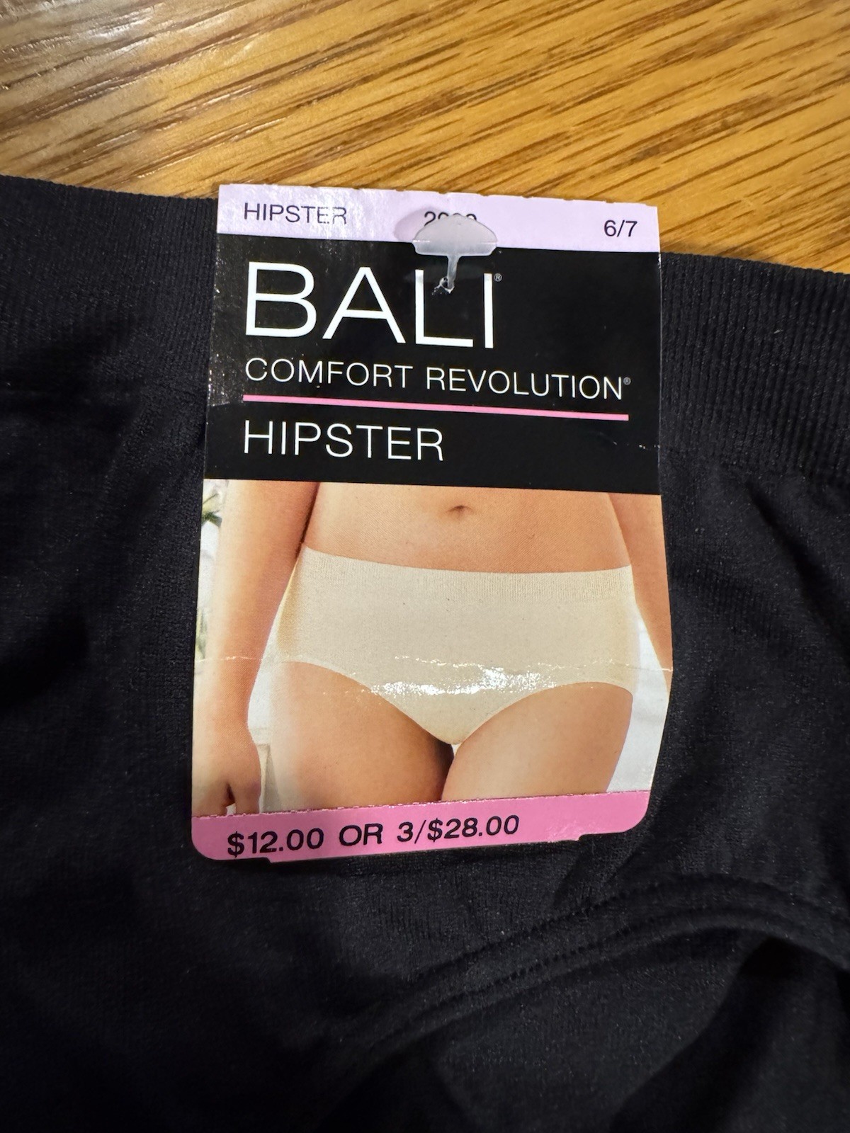 BALI Comfort Revolution Smooth Comfort Black Hipster Panty NEW Womens L 7